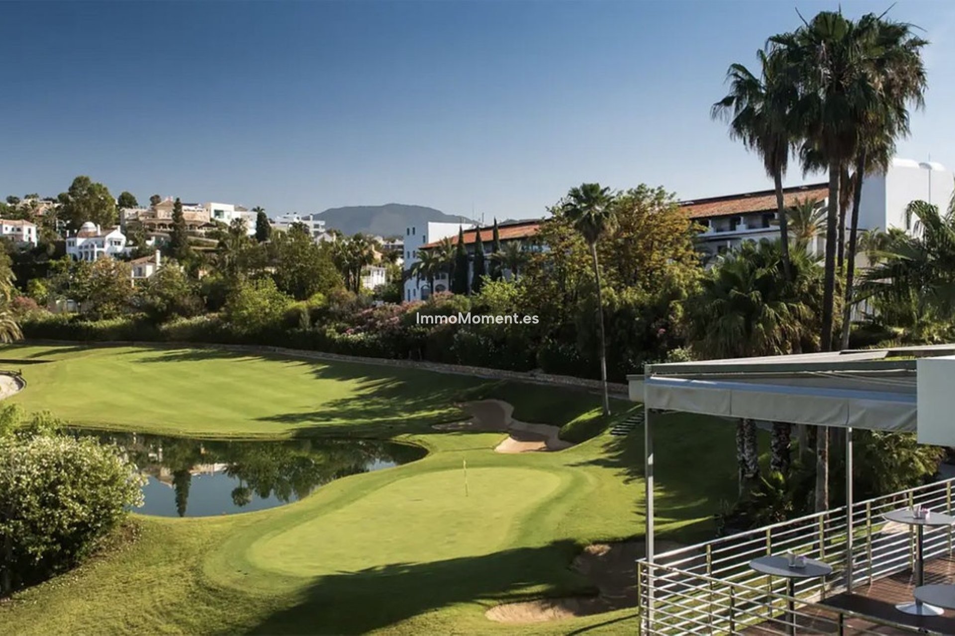 Resale - Apartment - Benahavís - La Quinta