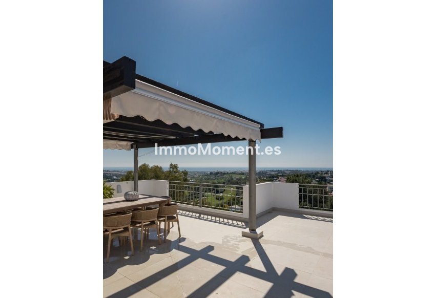 Resale - Apartment - Benahavís - La Quinta