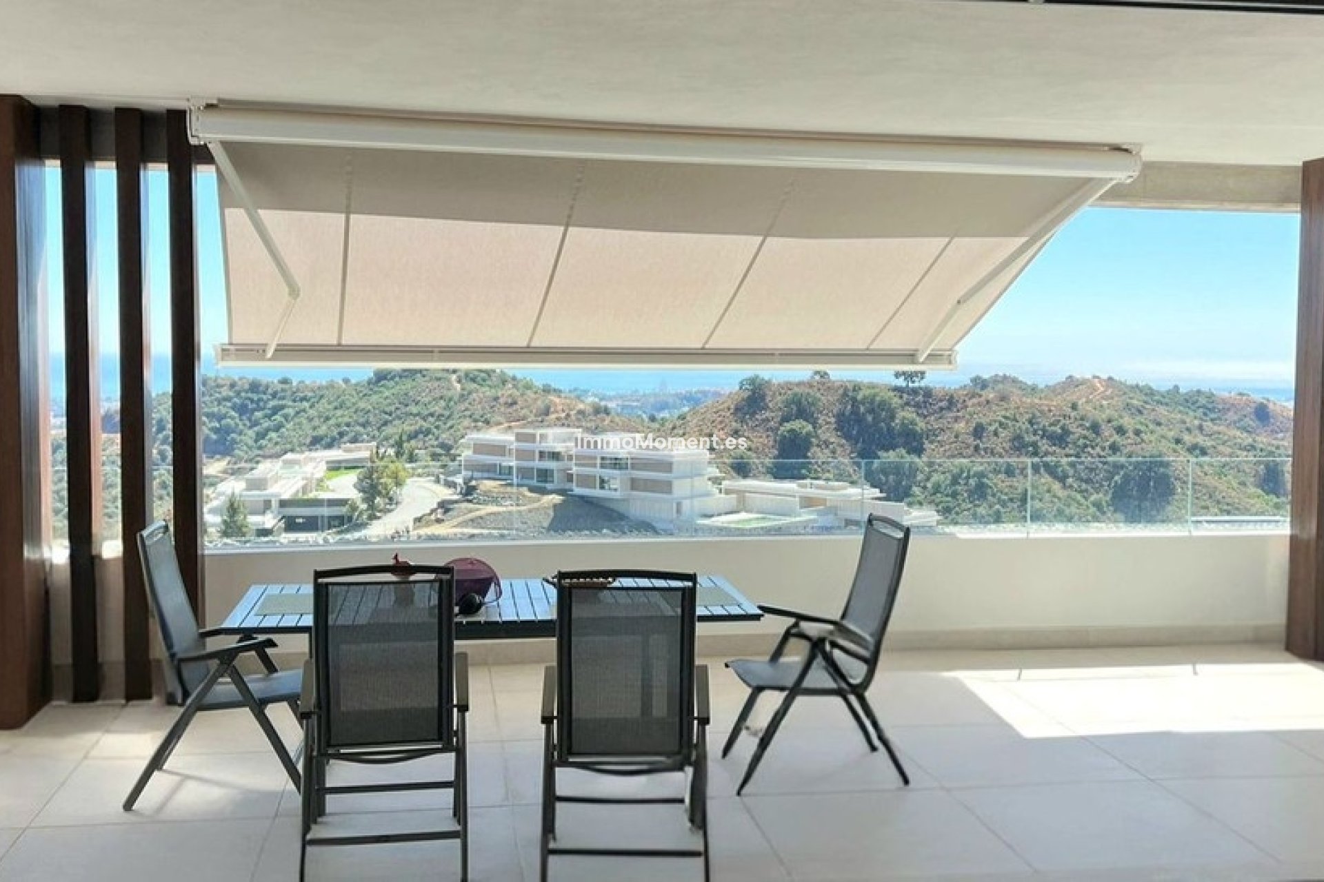 Resale - Apartment - Benahavís - La Quinta