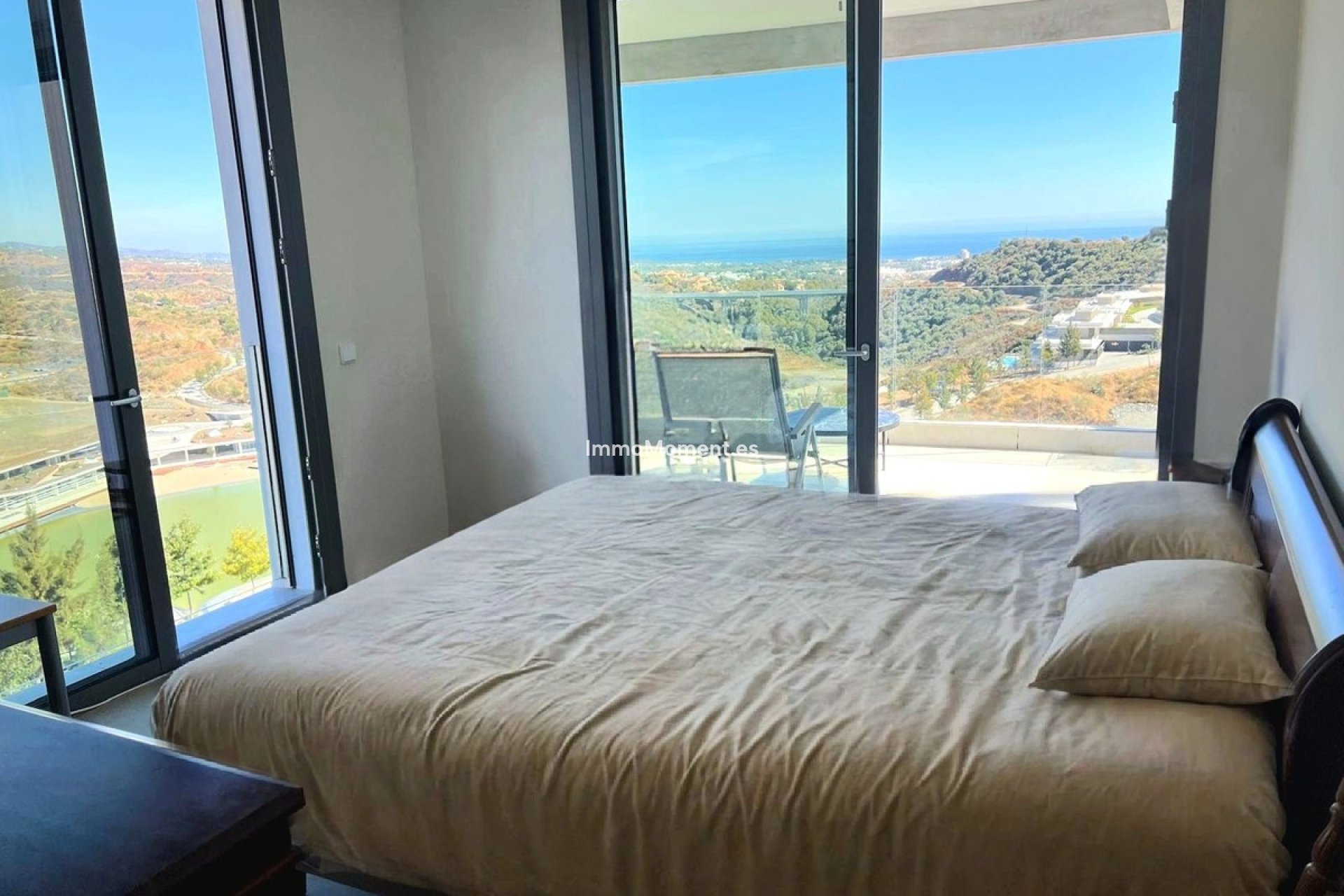 Resale - Apartment - Benahavís - La Quinta