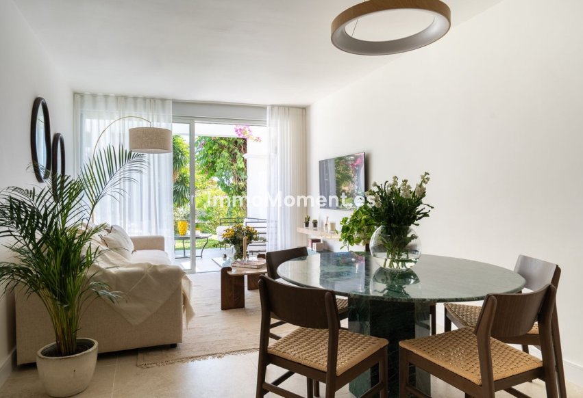 Resale - Apartment - Benahavís - La Quinta