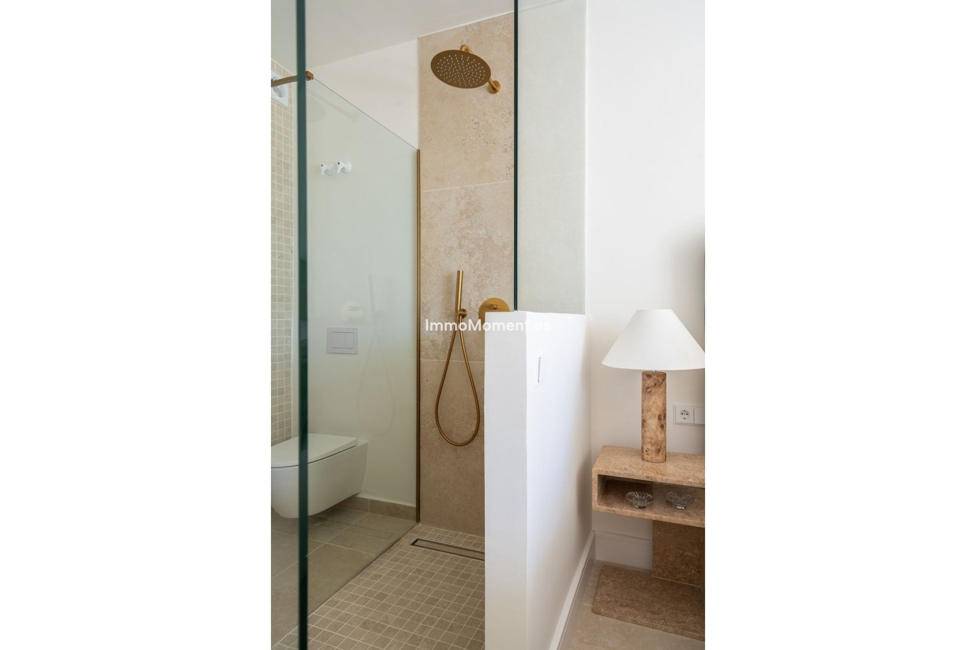 Resale - Apartment - Benahavís - La Quinta