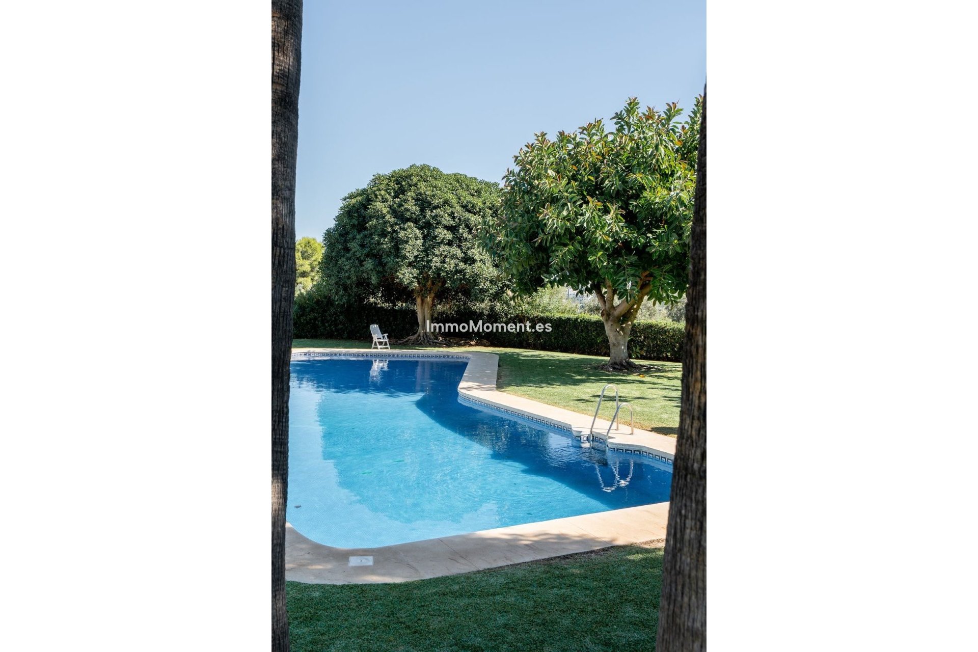 Resale - Apartment - Benahavís - La Quinta