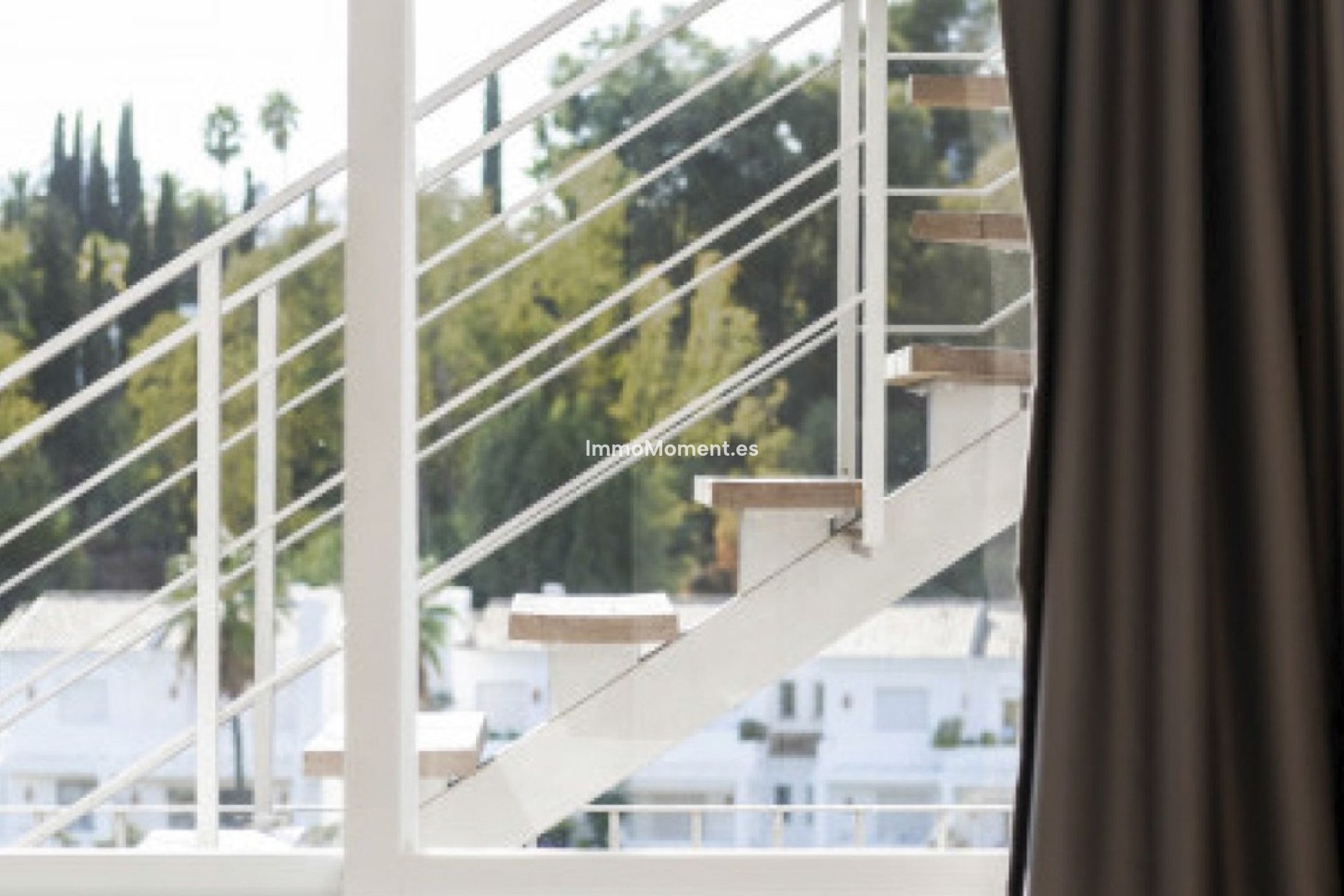 Resale - Apartment - Benahavís - La Quinta