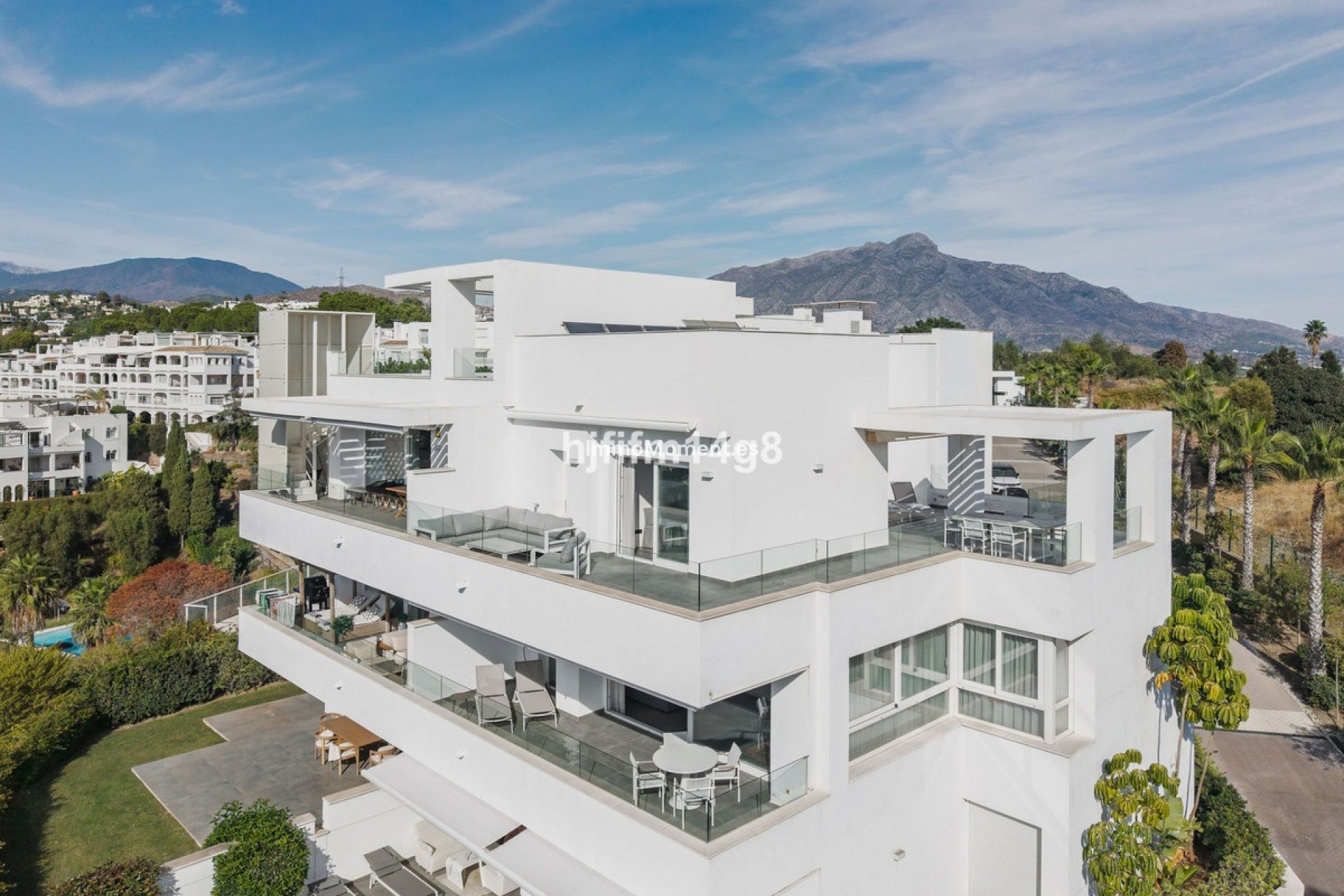 Resale - Apartment - Benahavís - La Quinta