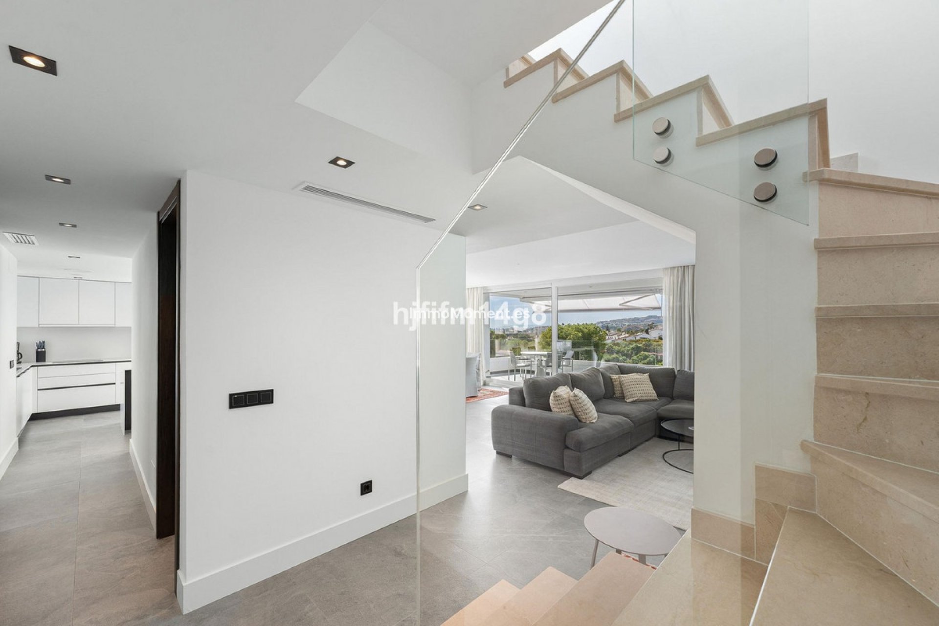 Resale - Apartment - Benahavís - La Quinta