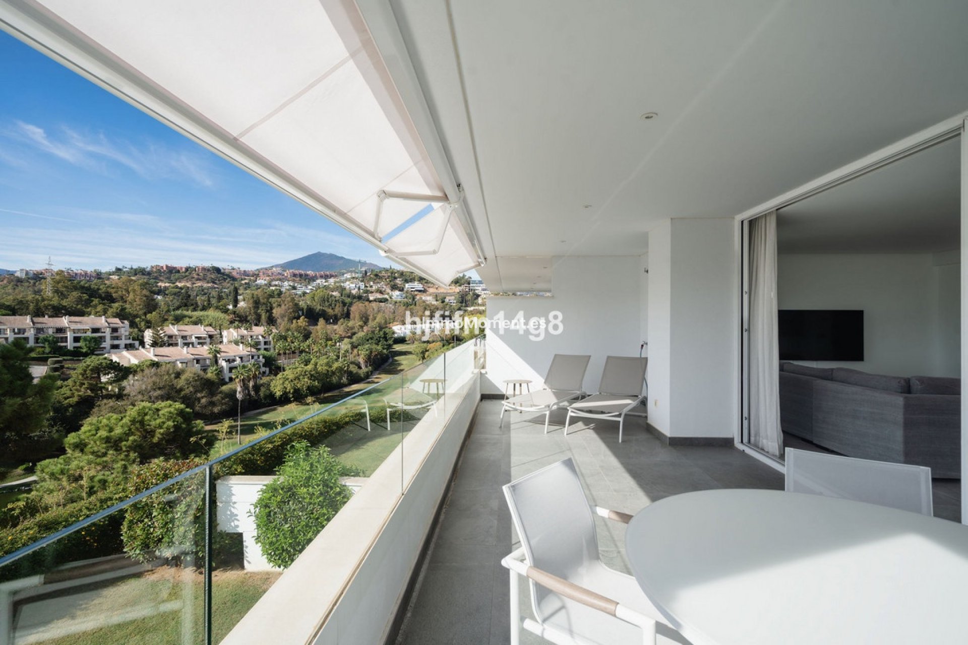 Resale - Apartment - Benahavís - La Quinta