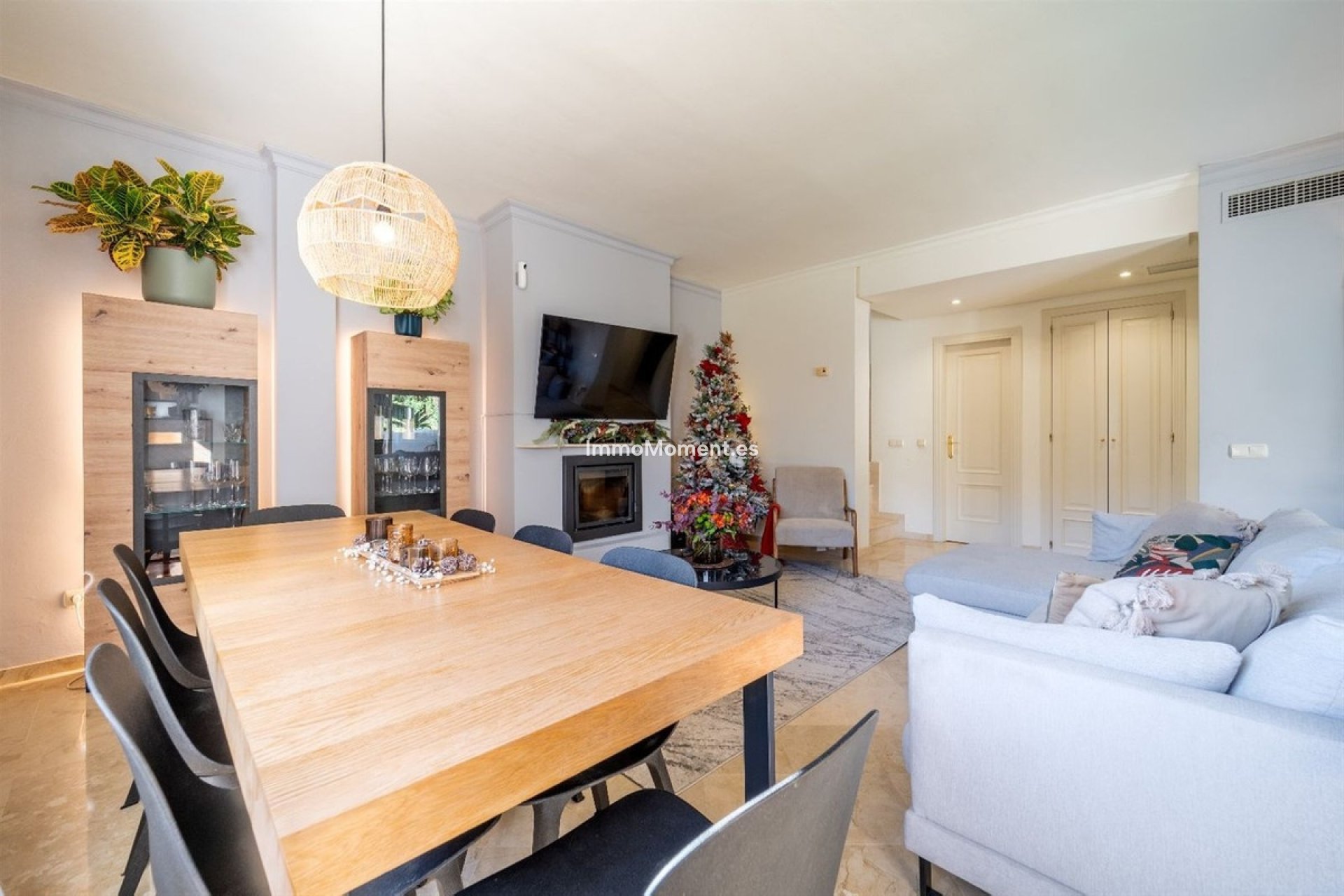 Resale - Apartment - Benahavís - La Quinta