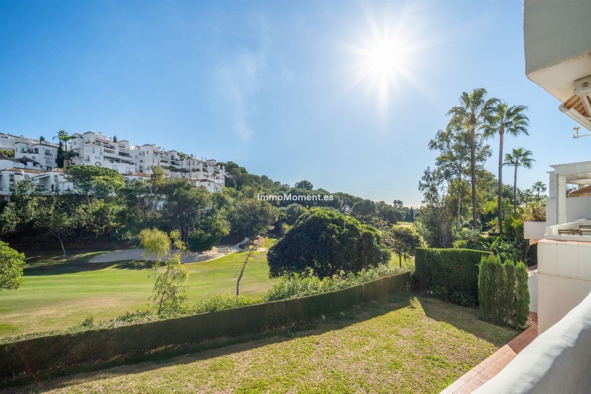 Resale - Apartment - Benahavís - La Quinta