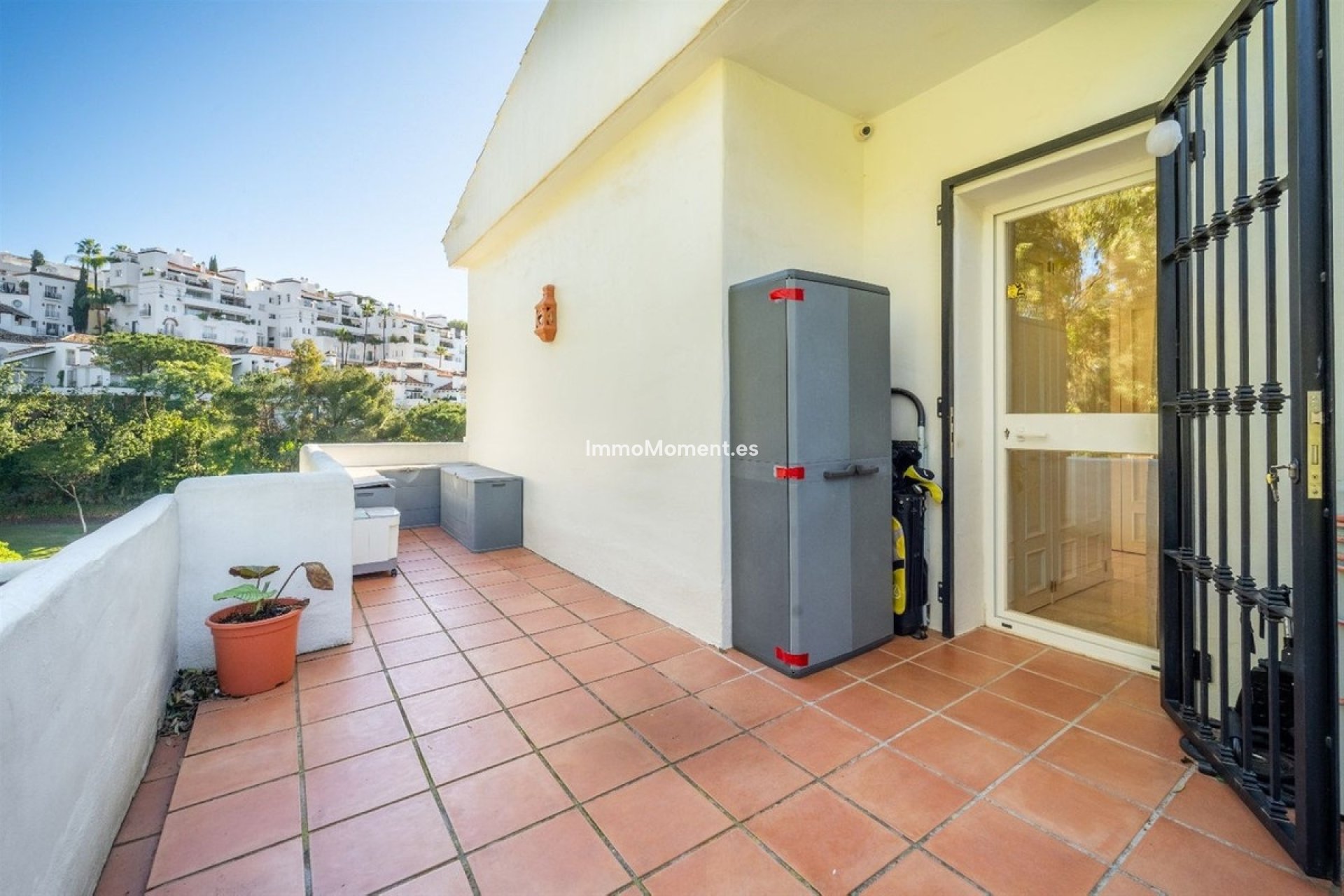 Resale - Apartment - Benahavís - La Quinta