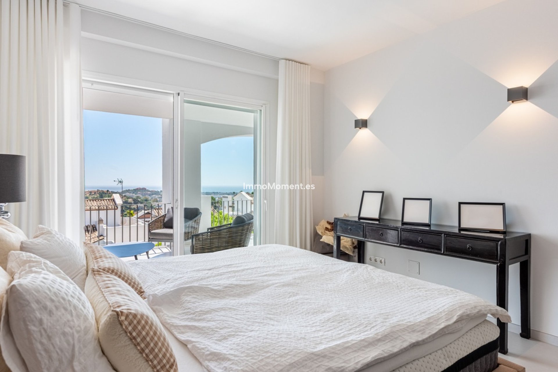 Resale - Apartment - Benahavís - La Quinta