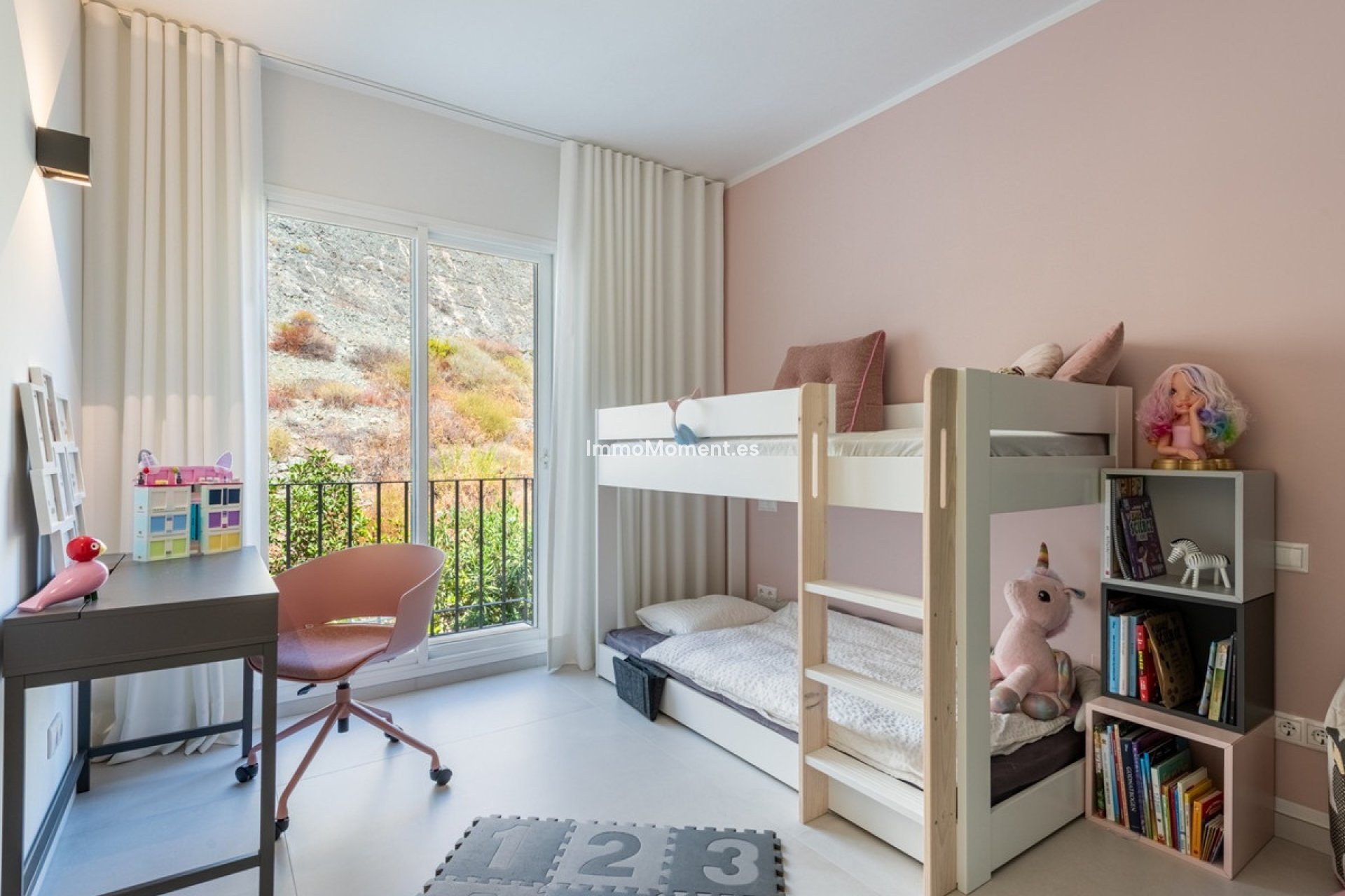 Resale - Apartment - Benahavís - La Quinta