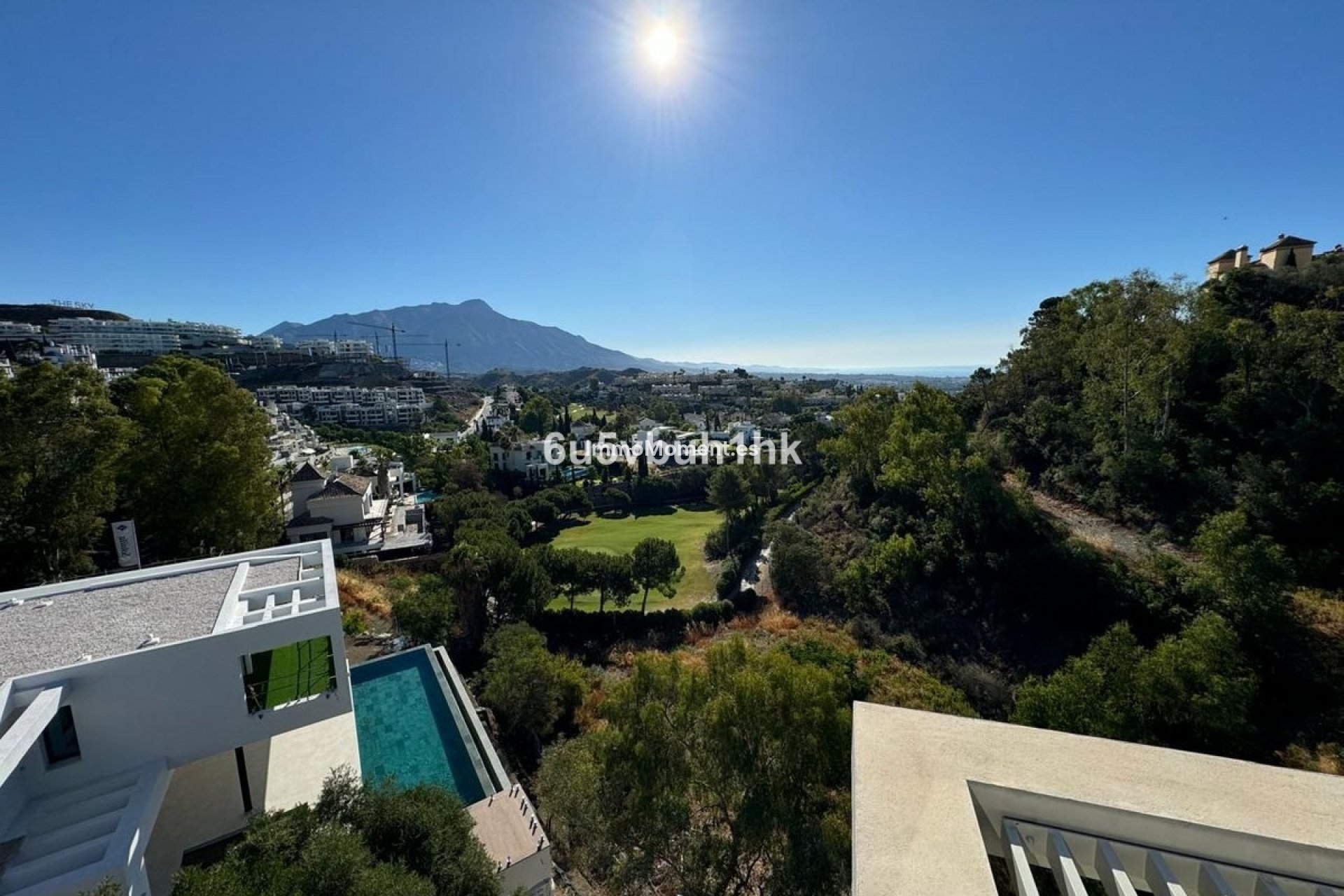 Resale - Apartment - Benahavís - La Quinta