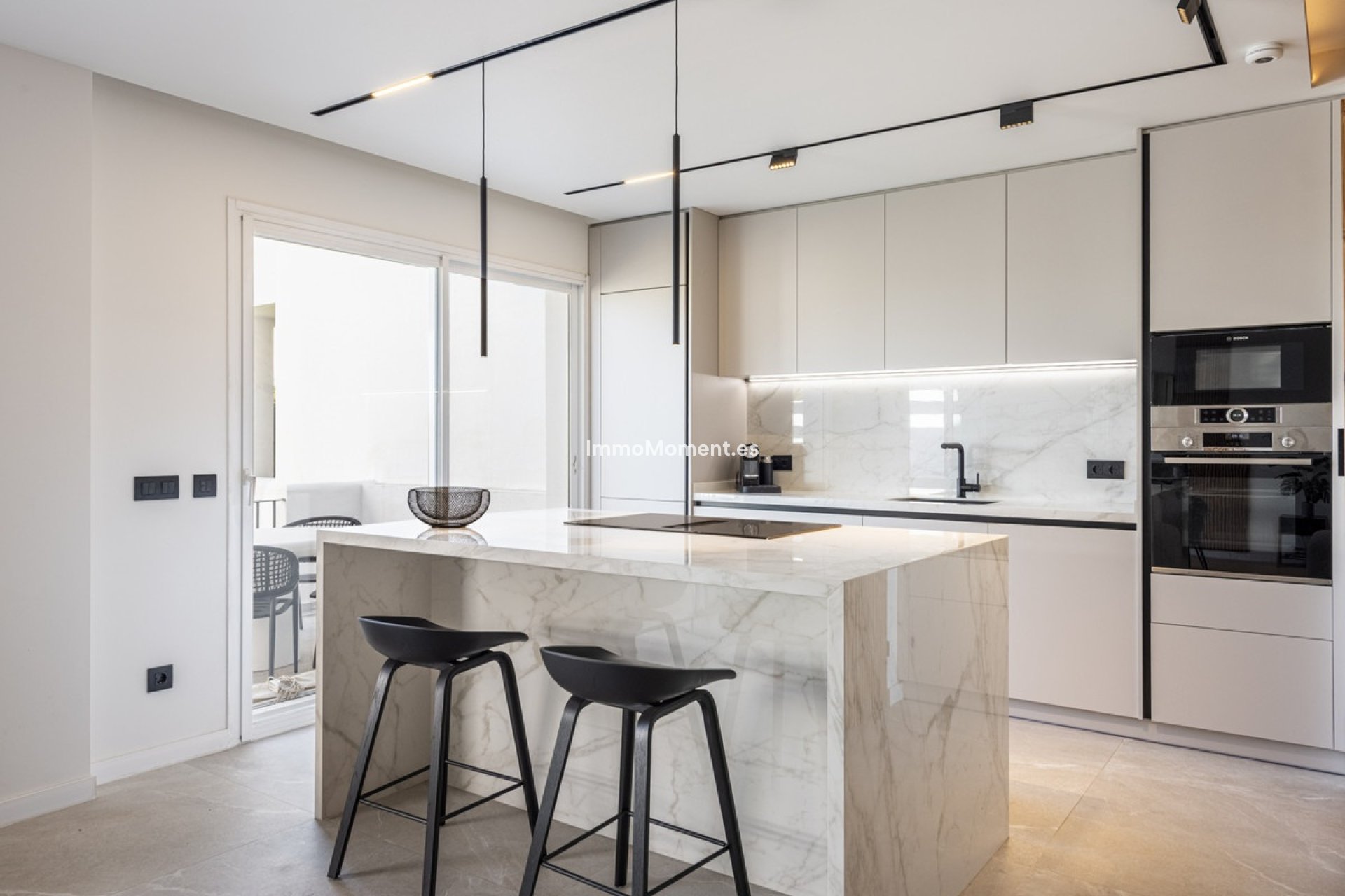 Resale - Apartment - Benahavís - La Quinta