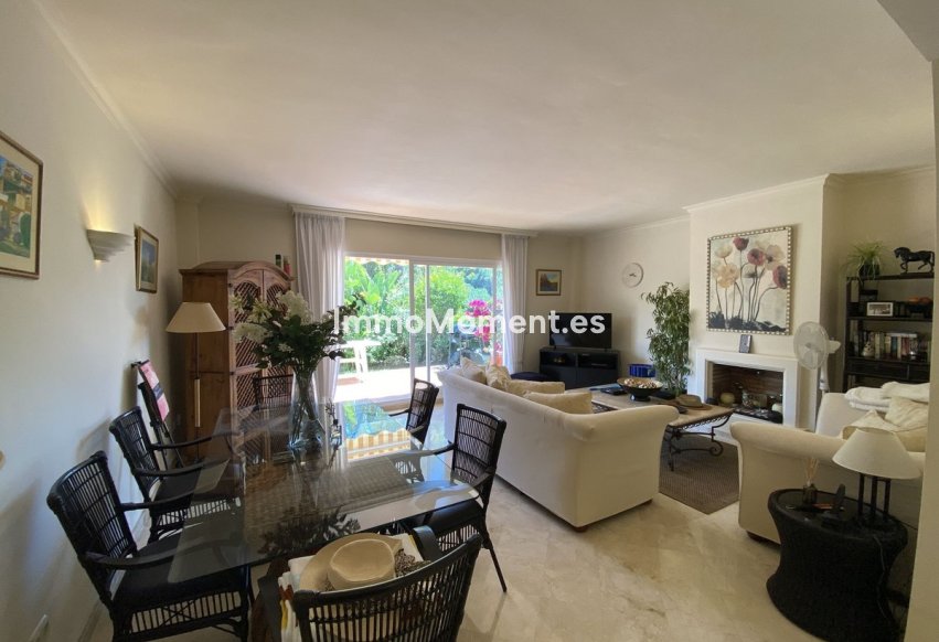 Resale - Apartment - Benahavís - La Quinta