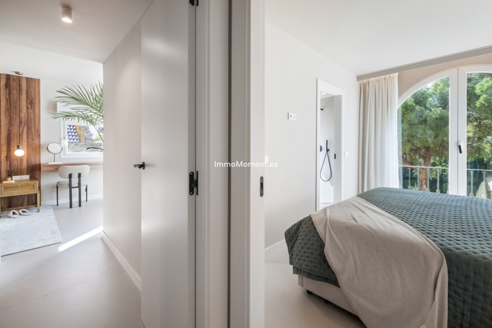 Resale - Apartment - Benahavís - La Quinta