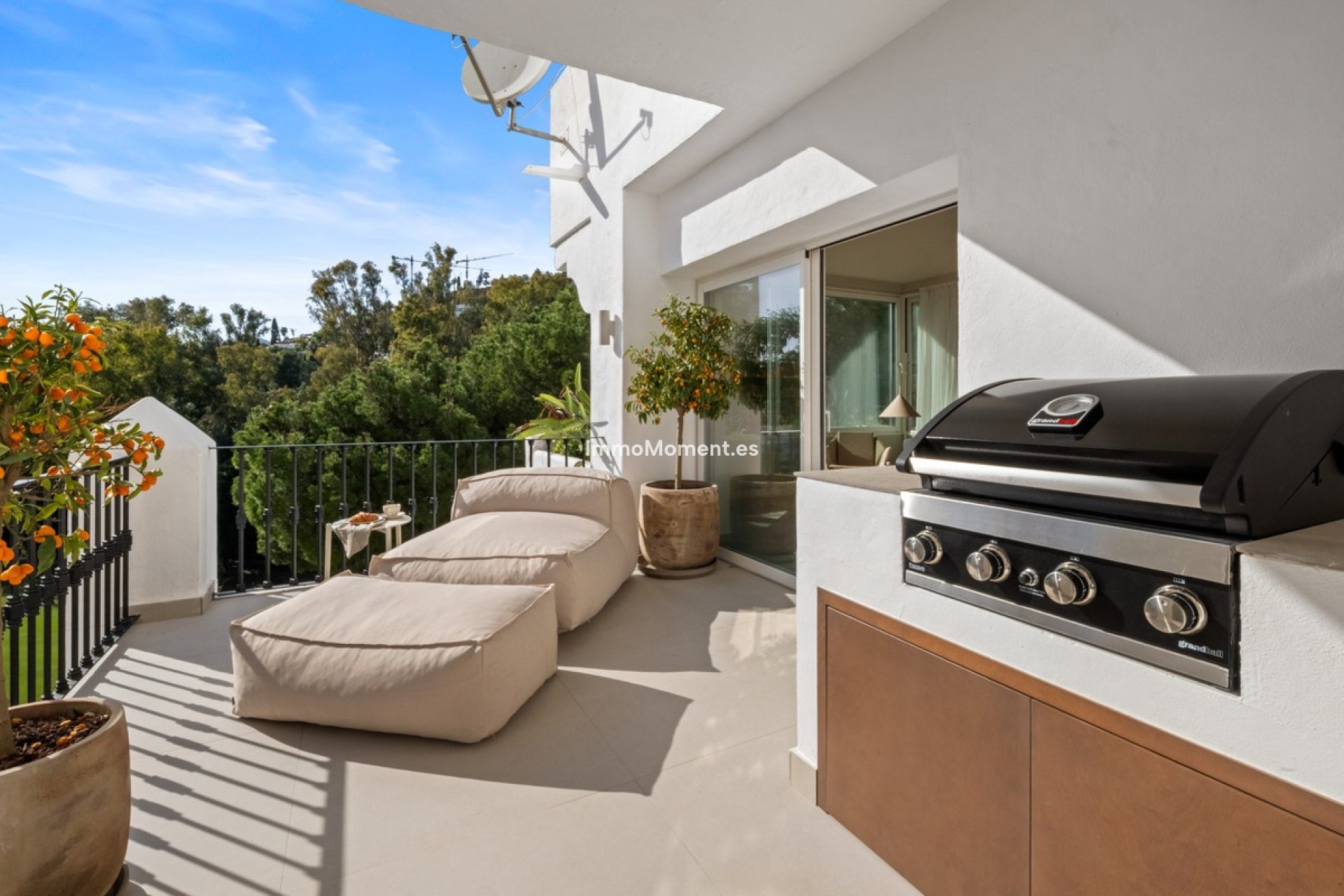 Resale - Apartment - Benahavís - La Quinta