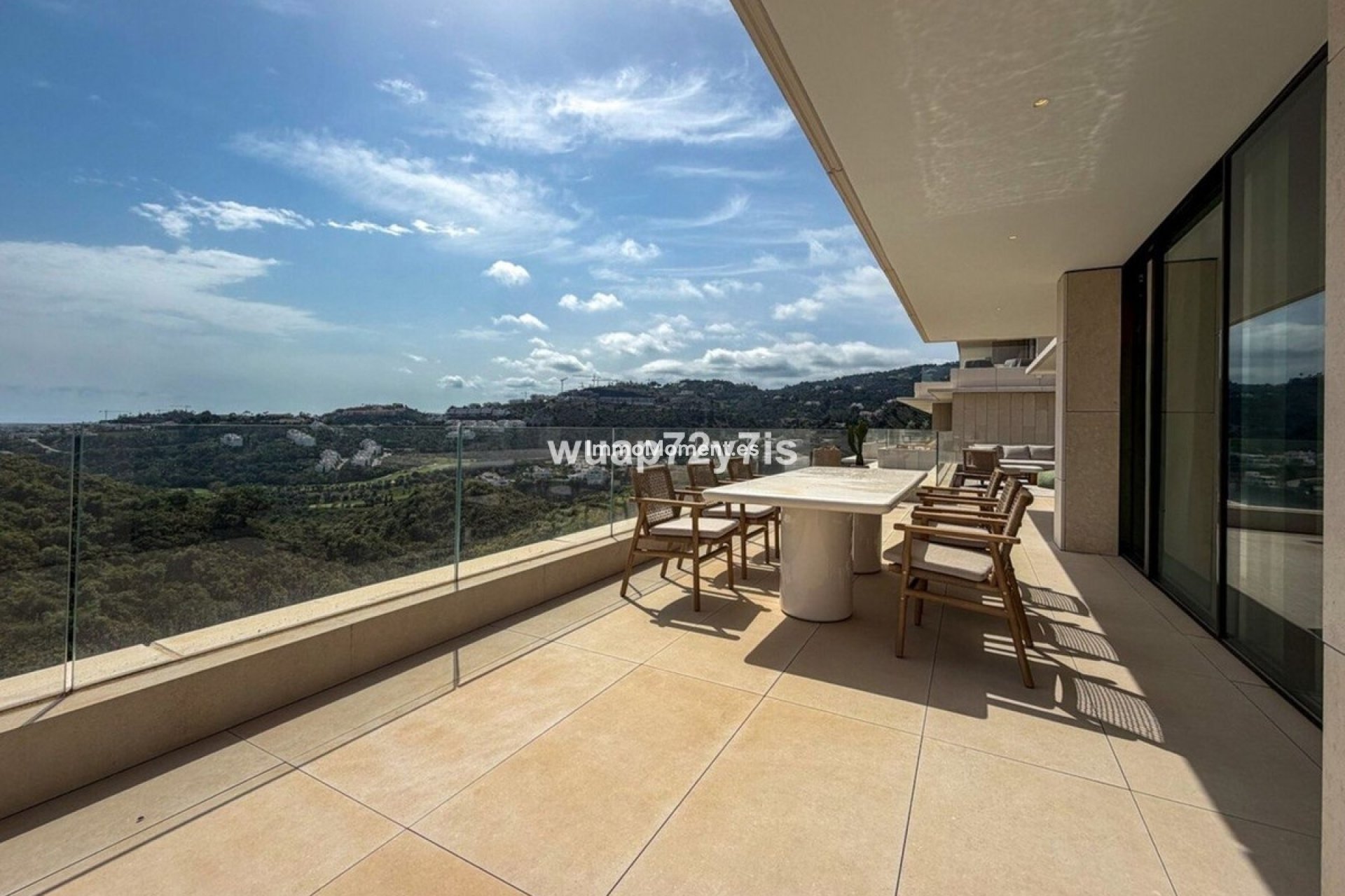 Resale - Apartment - Benahavís - La Quinta