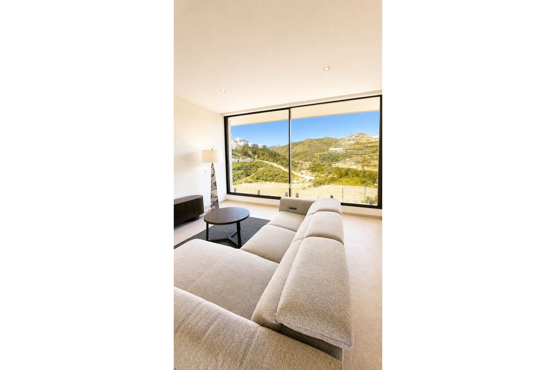 Resale - Apartment - Benahavís - La Quinta