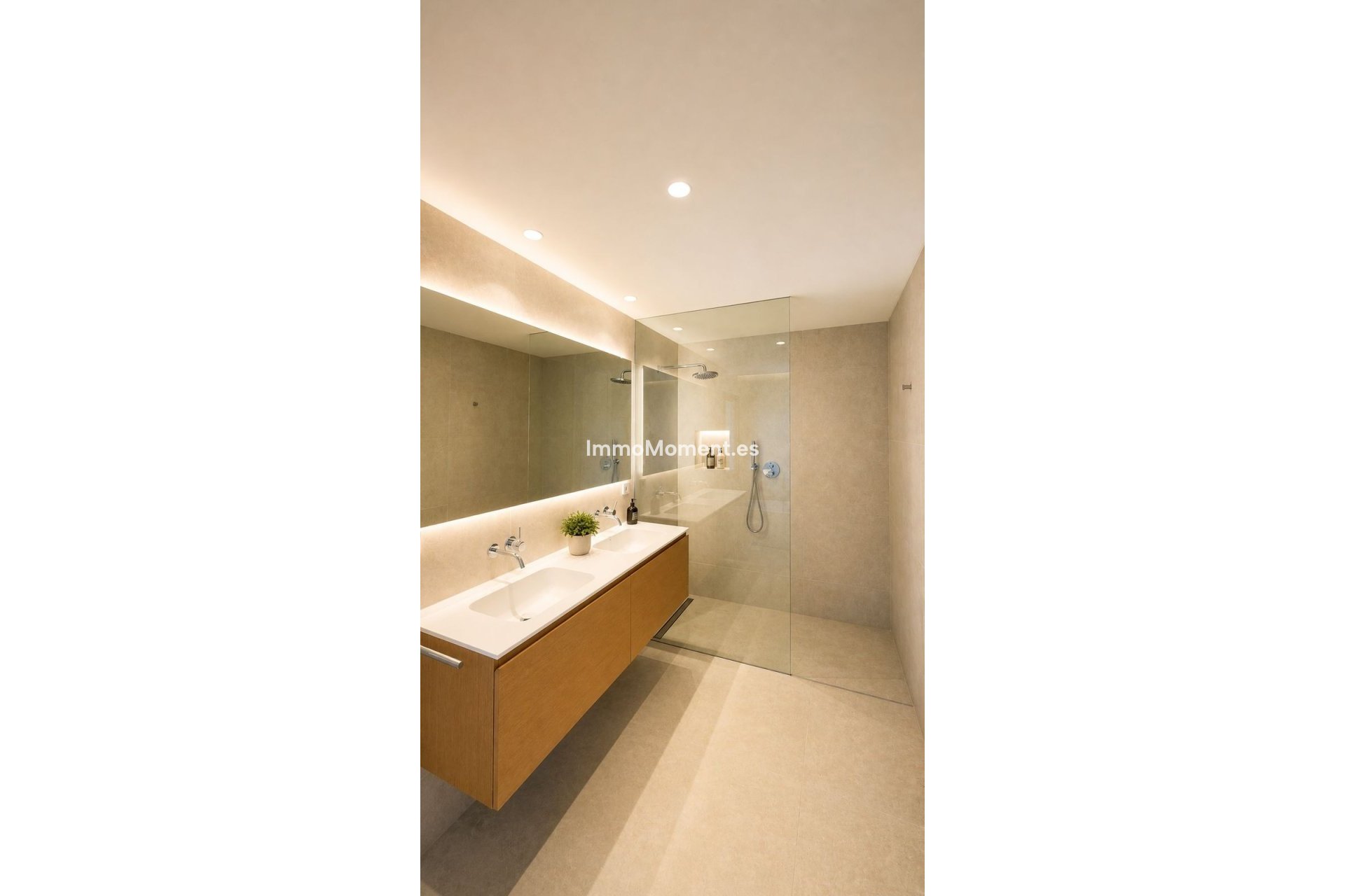 Resale - Apartment - Benahavís - La Quinta