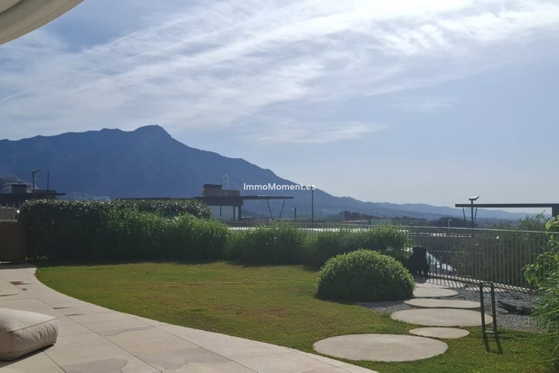 Resale - Apartment - Benahavís - La Quinta