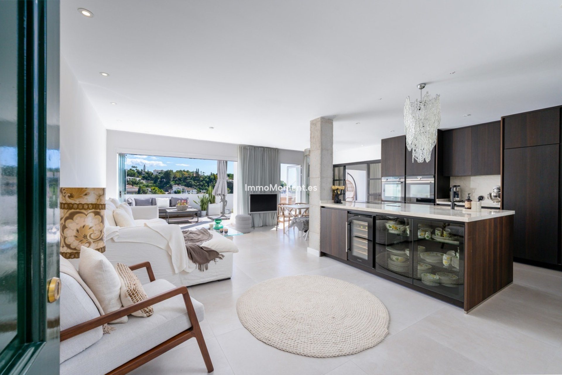 Resale - Apartment - Benahavís - La Quinta