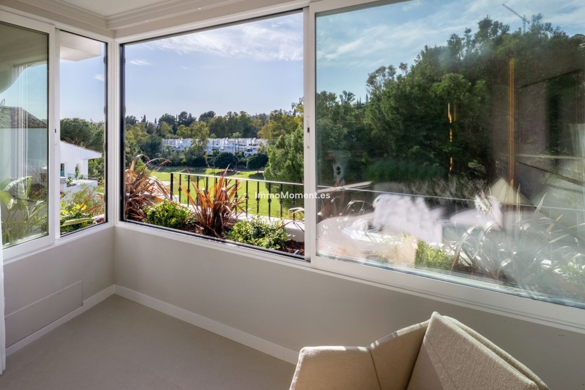 Resale - Apartment - Benahavís - La Quinta