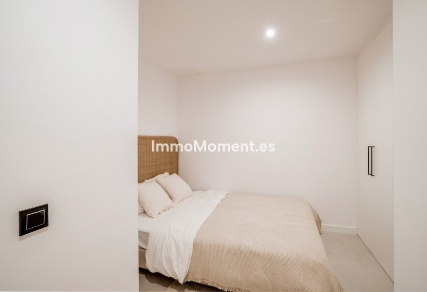 Resale - Apartment - Benahavís - La Quinta