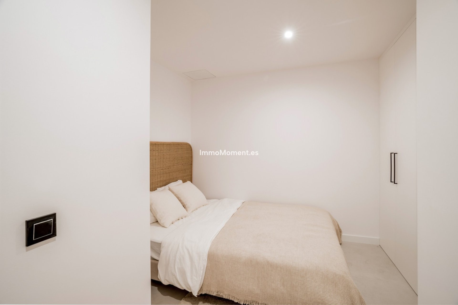 Resale - Apartment - Benahavís - La Quinta