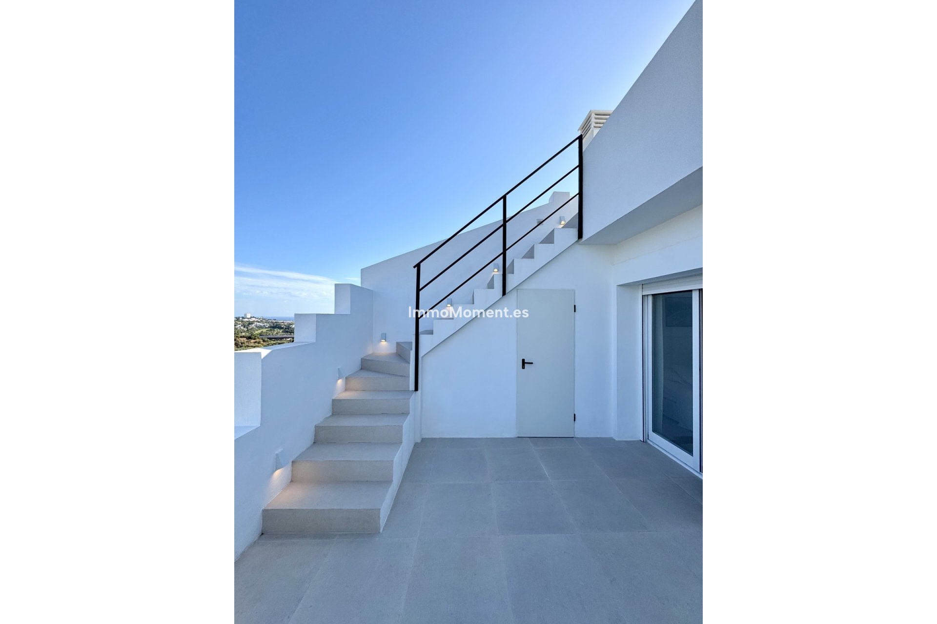 Resale - Apartment - Benahavís - La Quinta