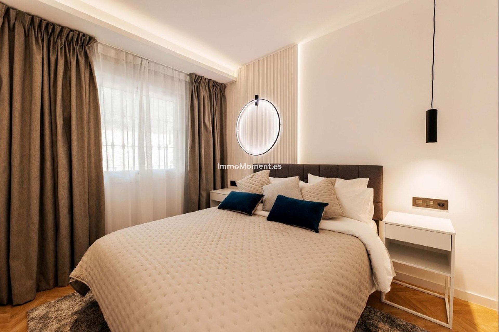 Resale - Apartment - Benahavís - La Quinta