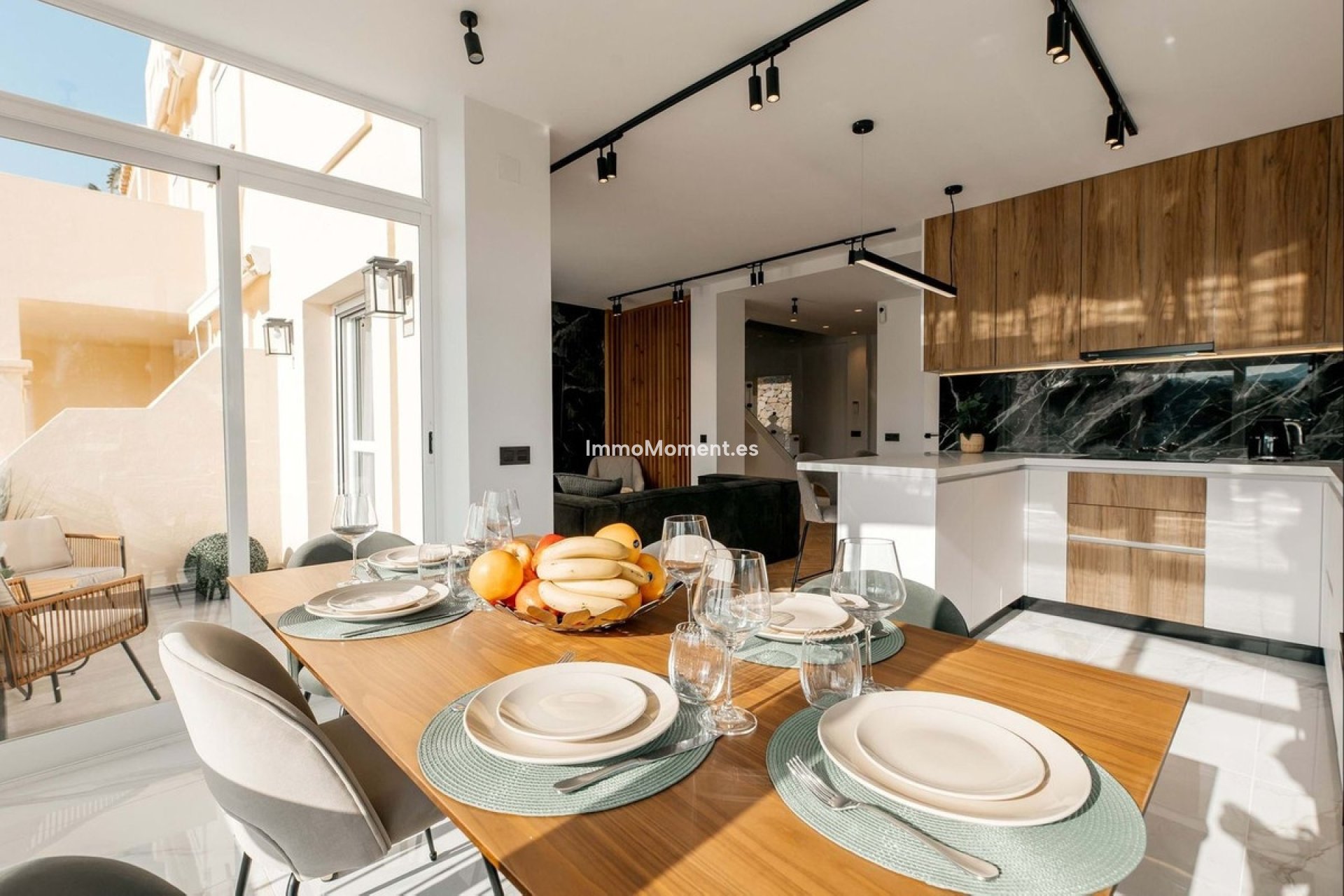 Resale - Apartment - Benahavís - La Quinta