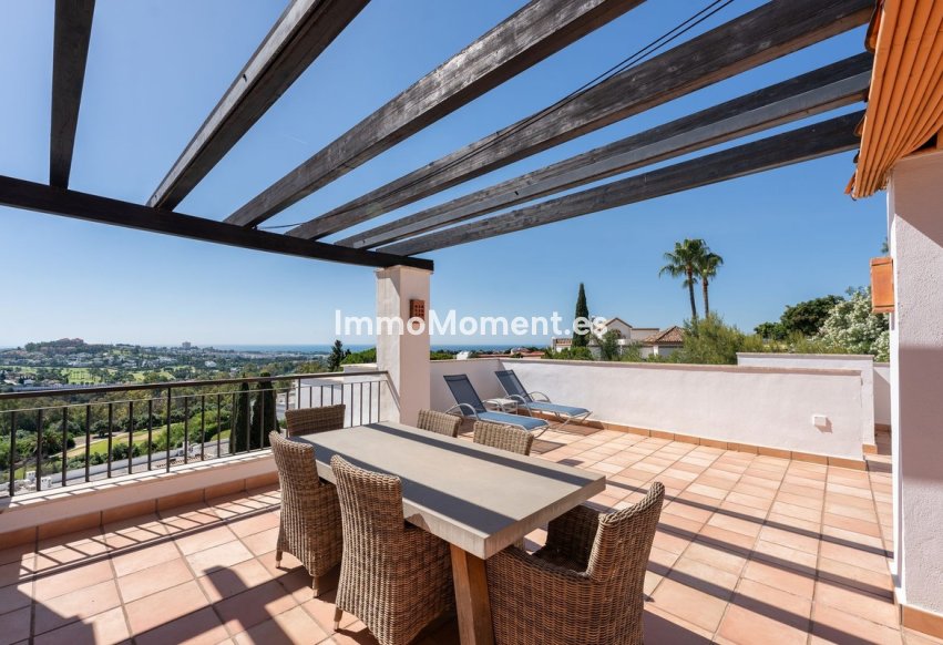 Resale - Apartment - Benahavís - La Quinta