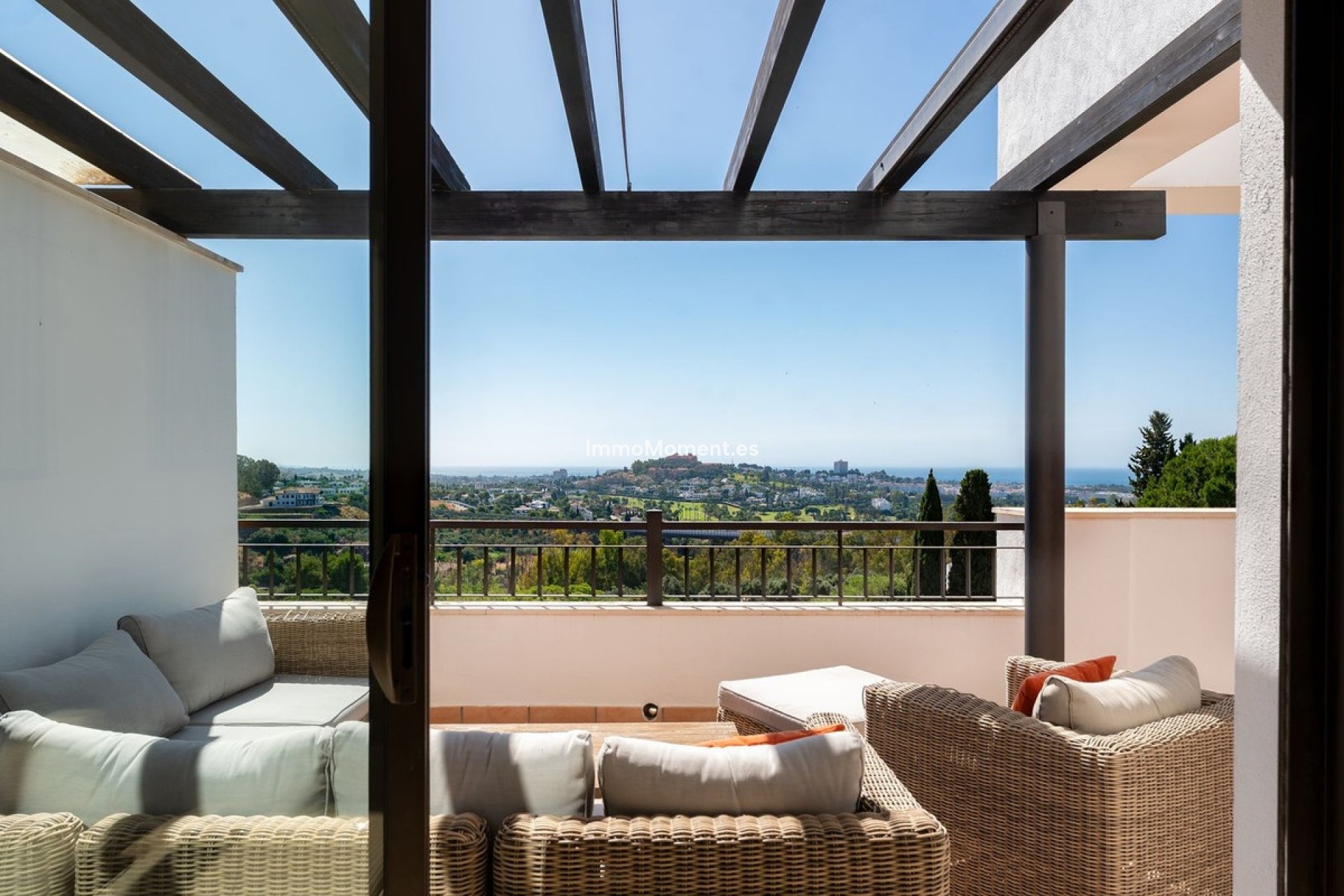 Resale - Apartment - Benahavís - La Quinta