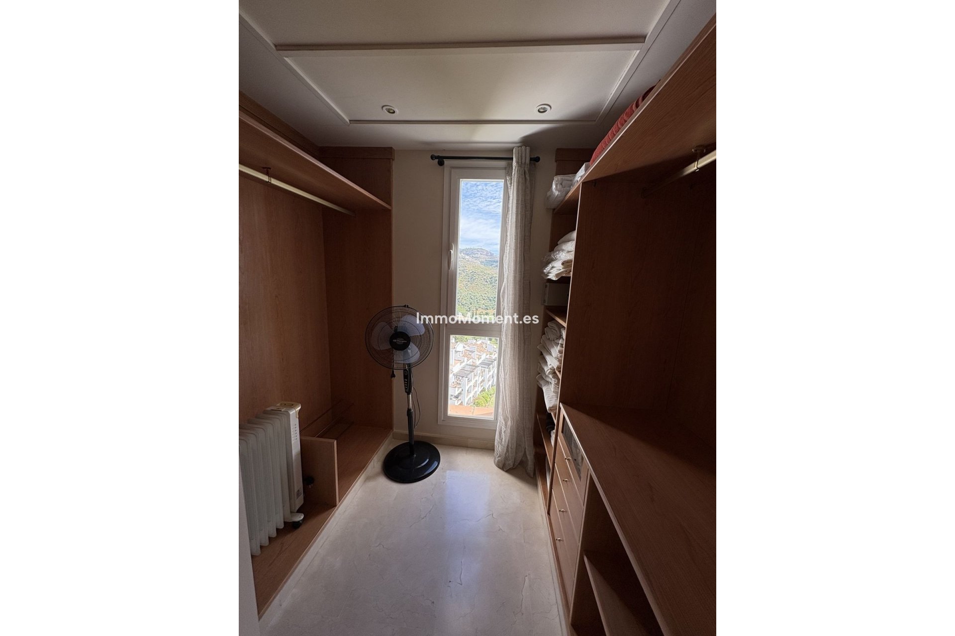 Resale - Apartment - Benahavís - La Quinta