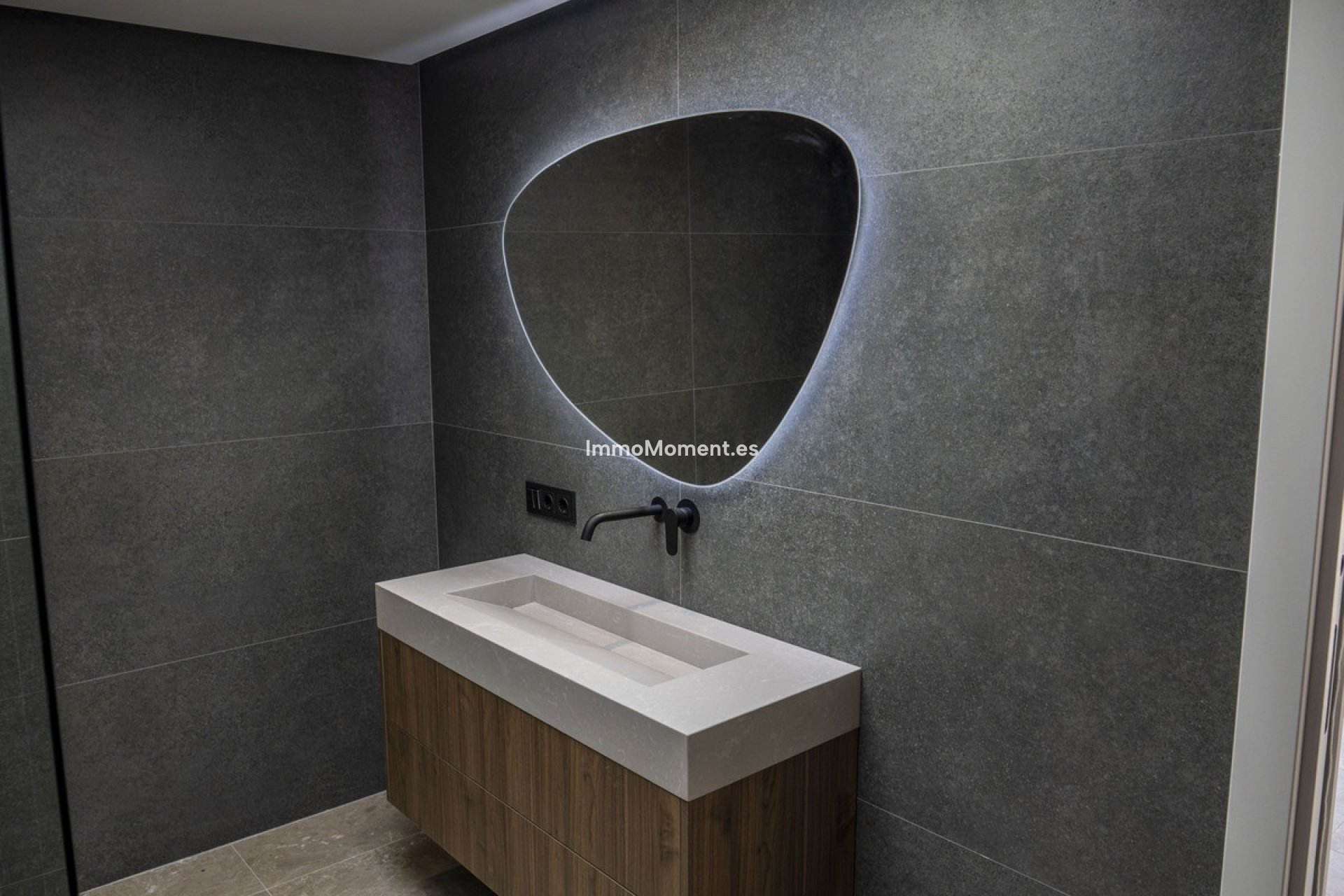 Resale - Apartment - Benahavís - La Quinta