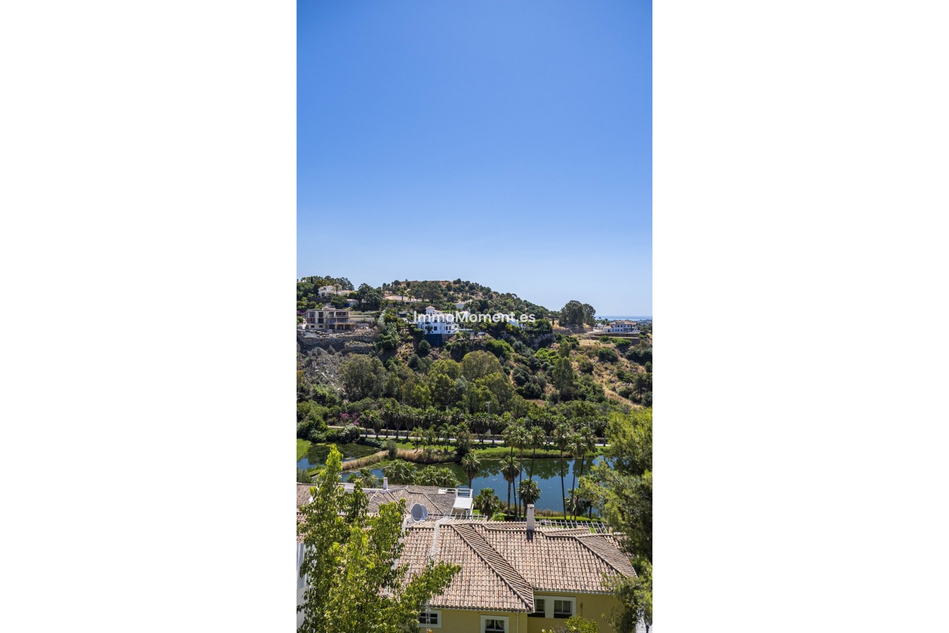 Resale - Apartment - Benahavís - La Quinta