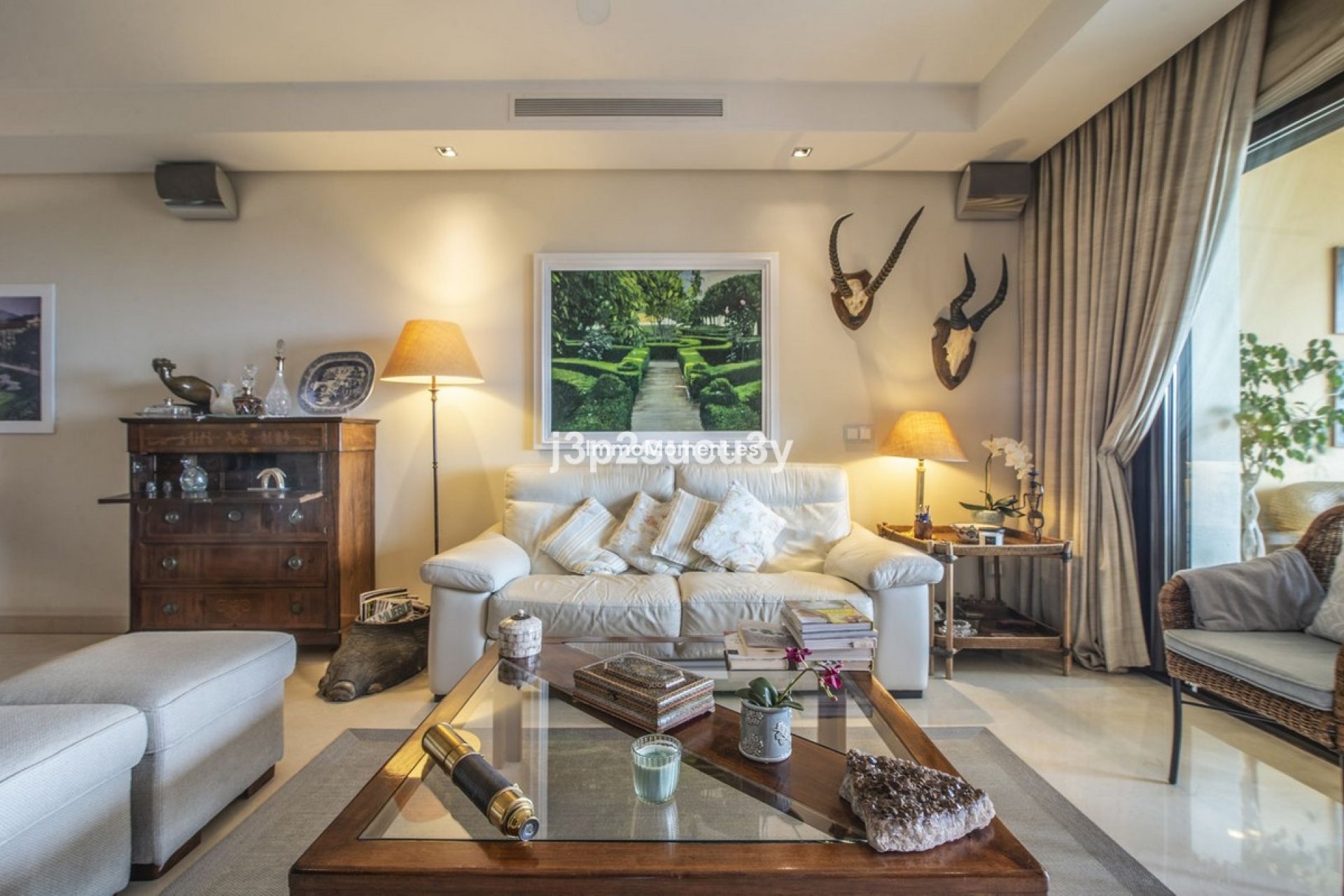Resale - Apartment - Benahavís - La Quinta