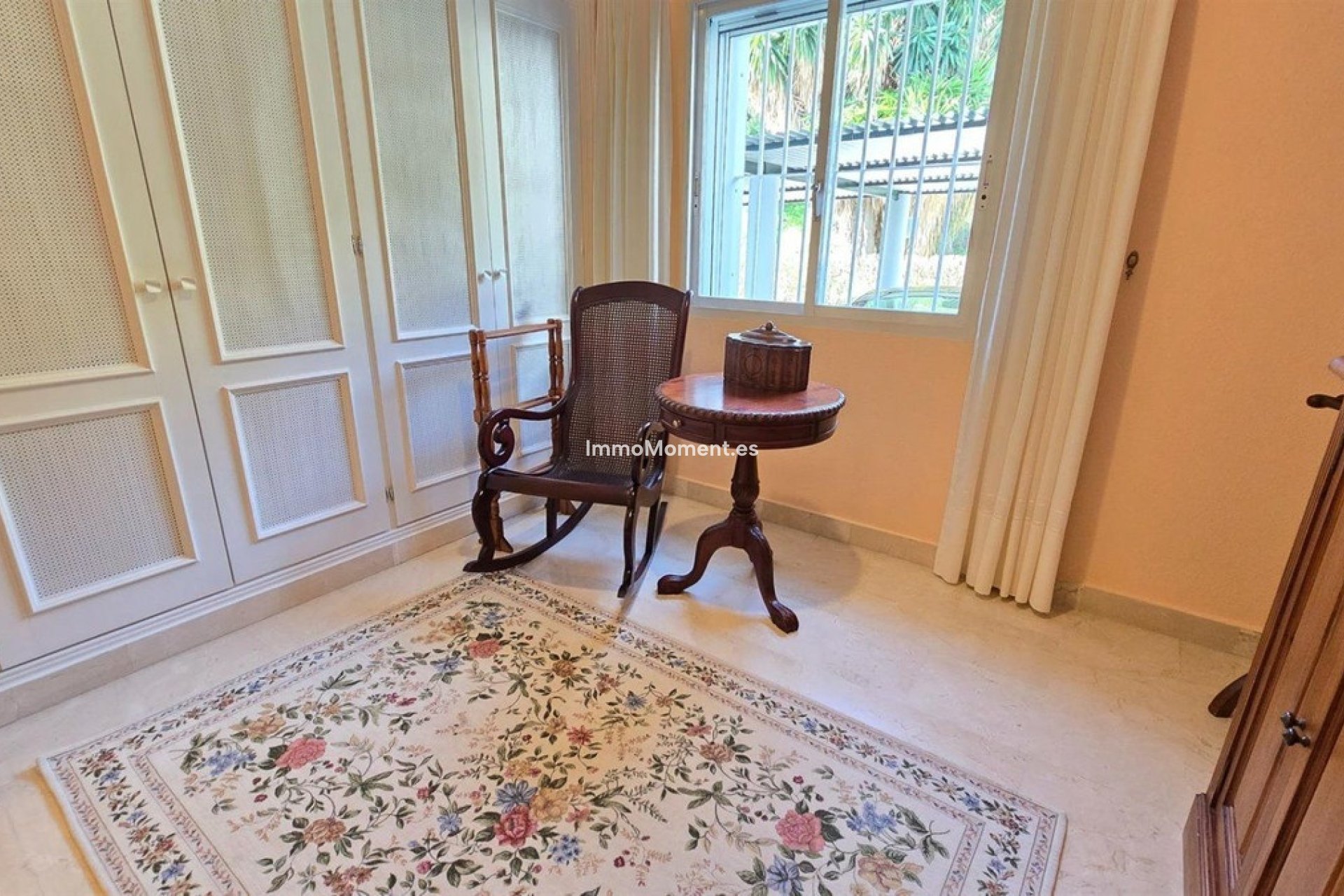 Resale - Apartment - Benahavís - La Quinta