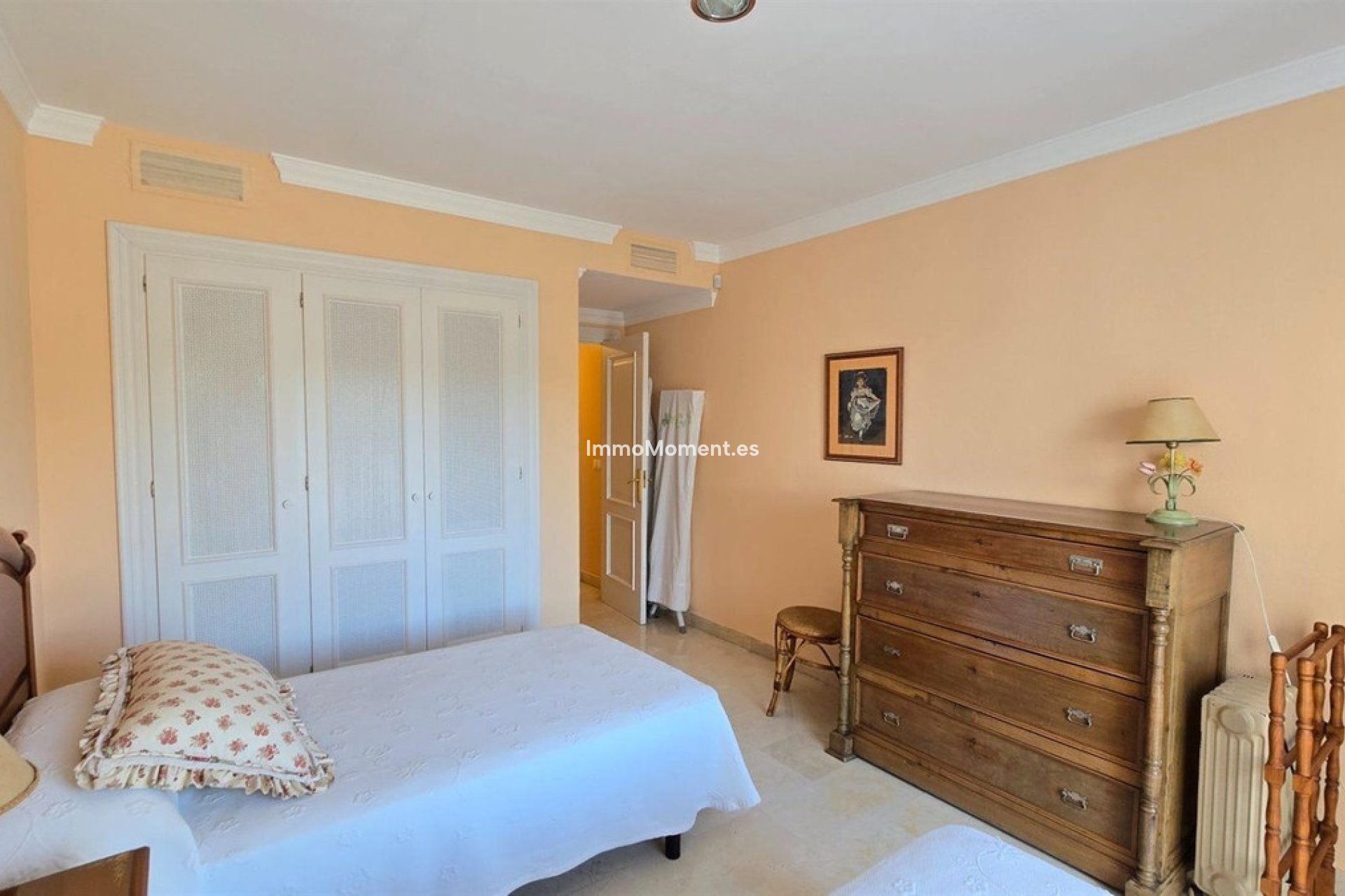 Resale - Apartment - Benahavís - La Quinta