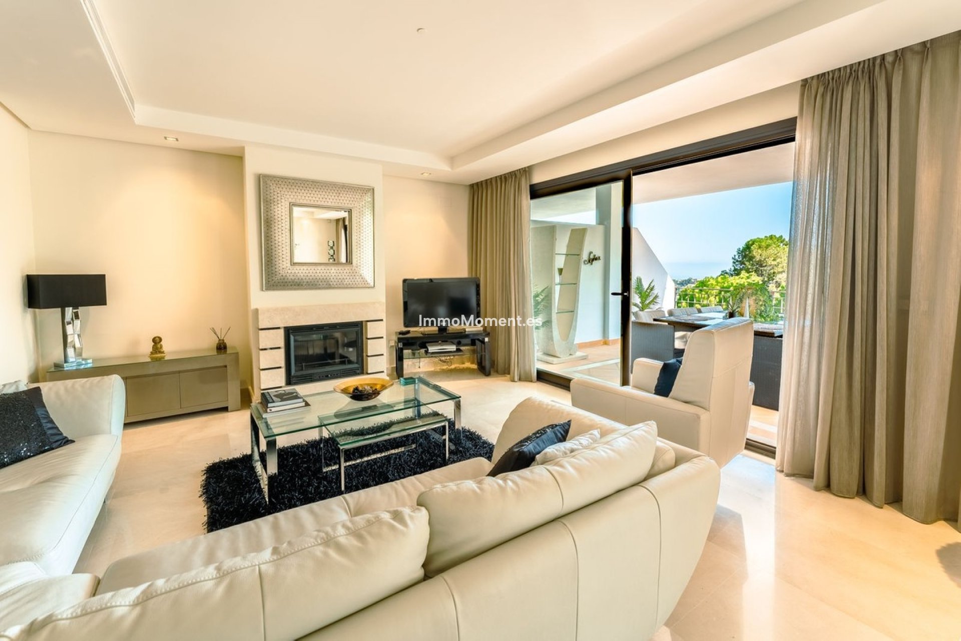 Resale - Apartment - Benahavís - La Quinta