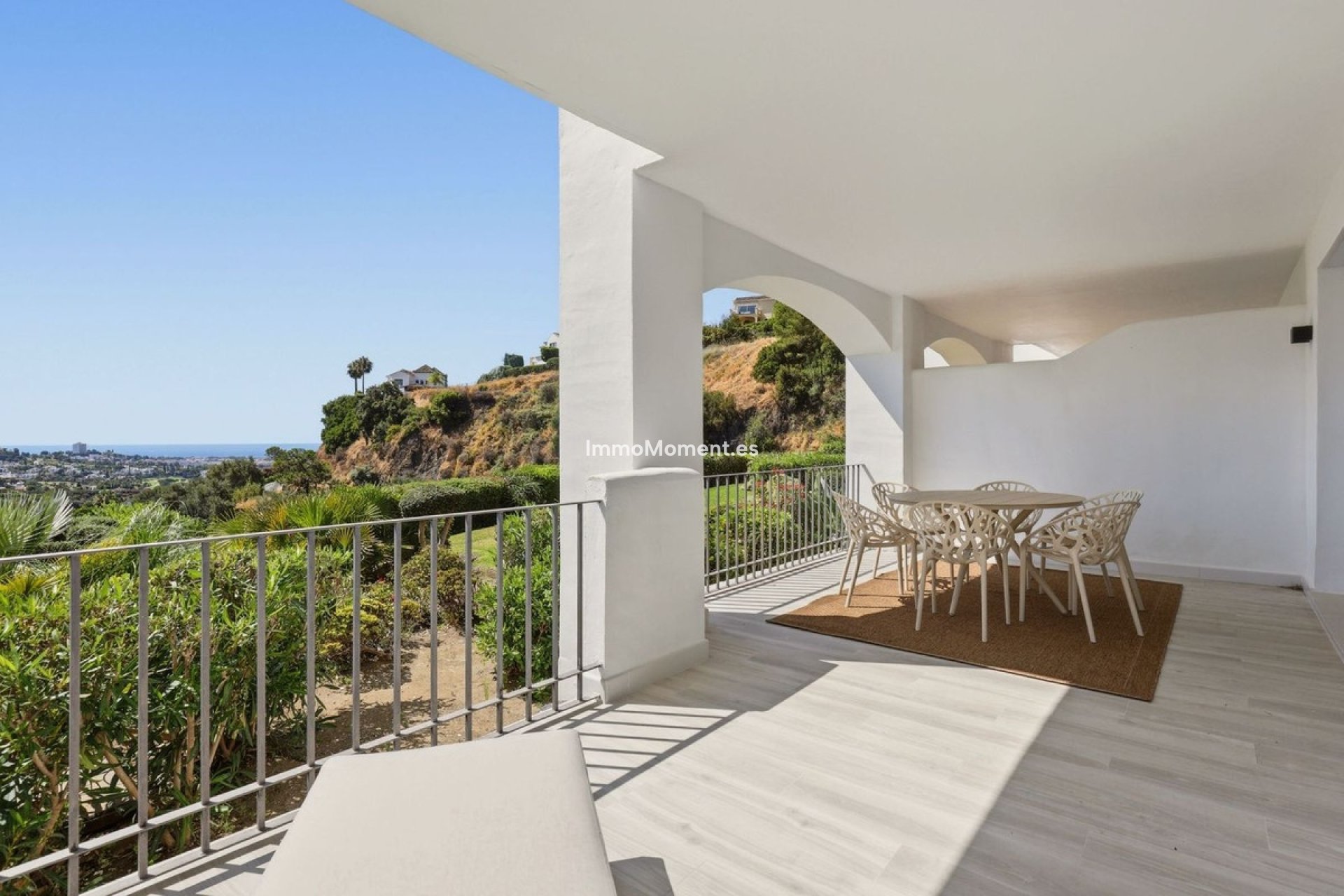 Resale - Apartment - Benahavís - La Quinta