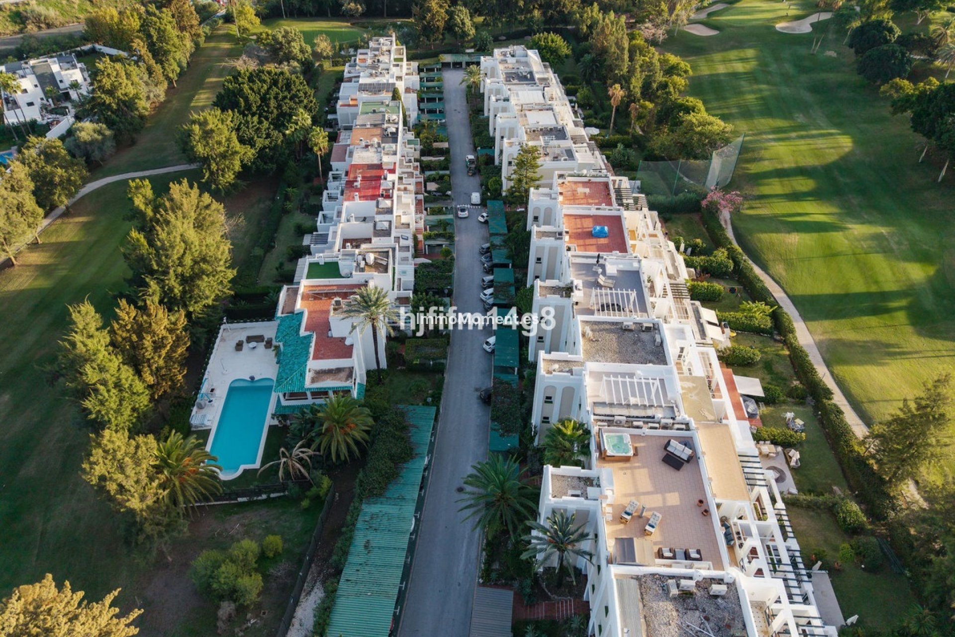 Resale - Apartment - Benahavís - La Quinta