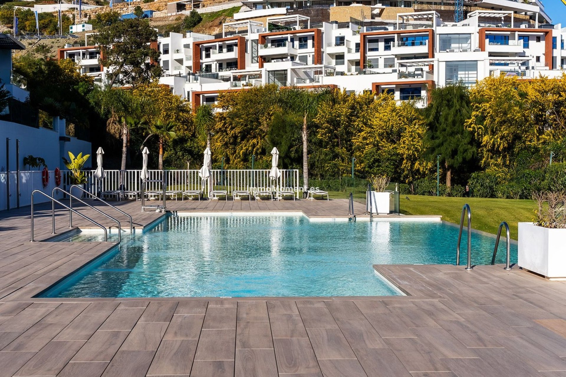 Resale - Apartment - Benahavís - La Quinta