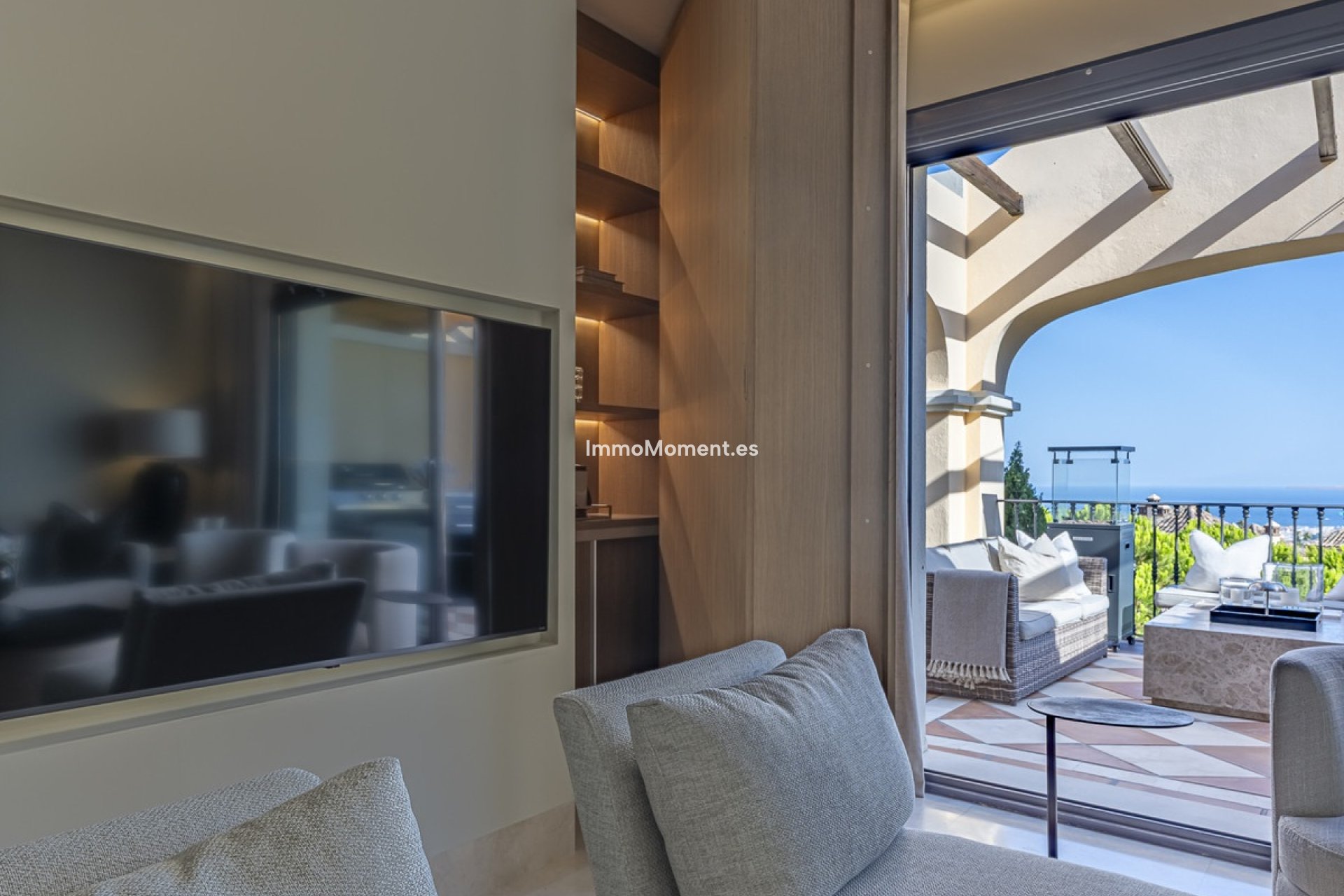 Resale - Apartment - Benahavís - La Quinta