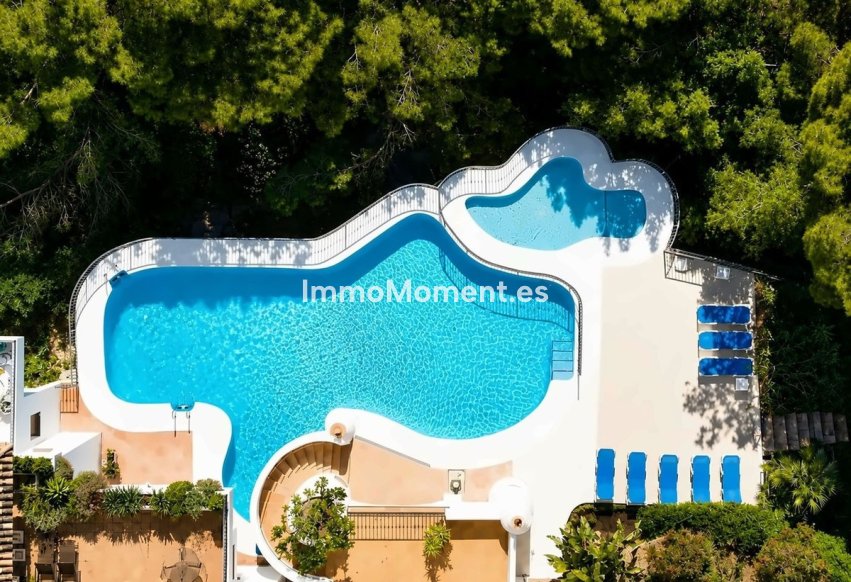 Resale - Apartment - Benahavís - La Quinta