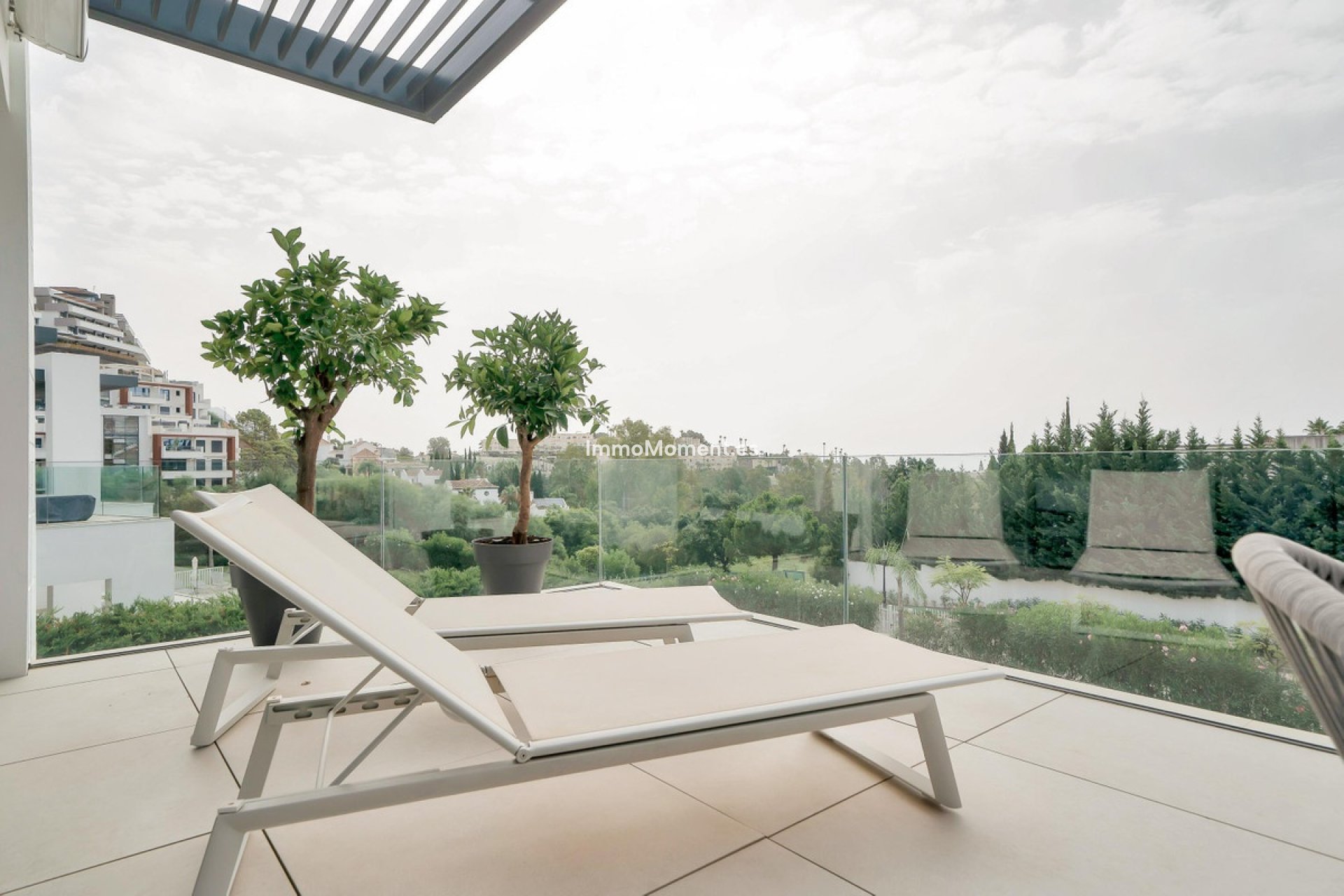Resale - Apartment - Benahavís - La Quinta