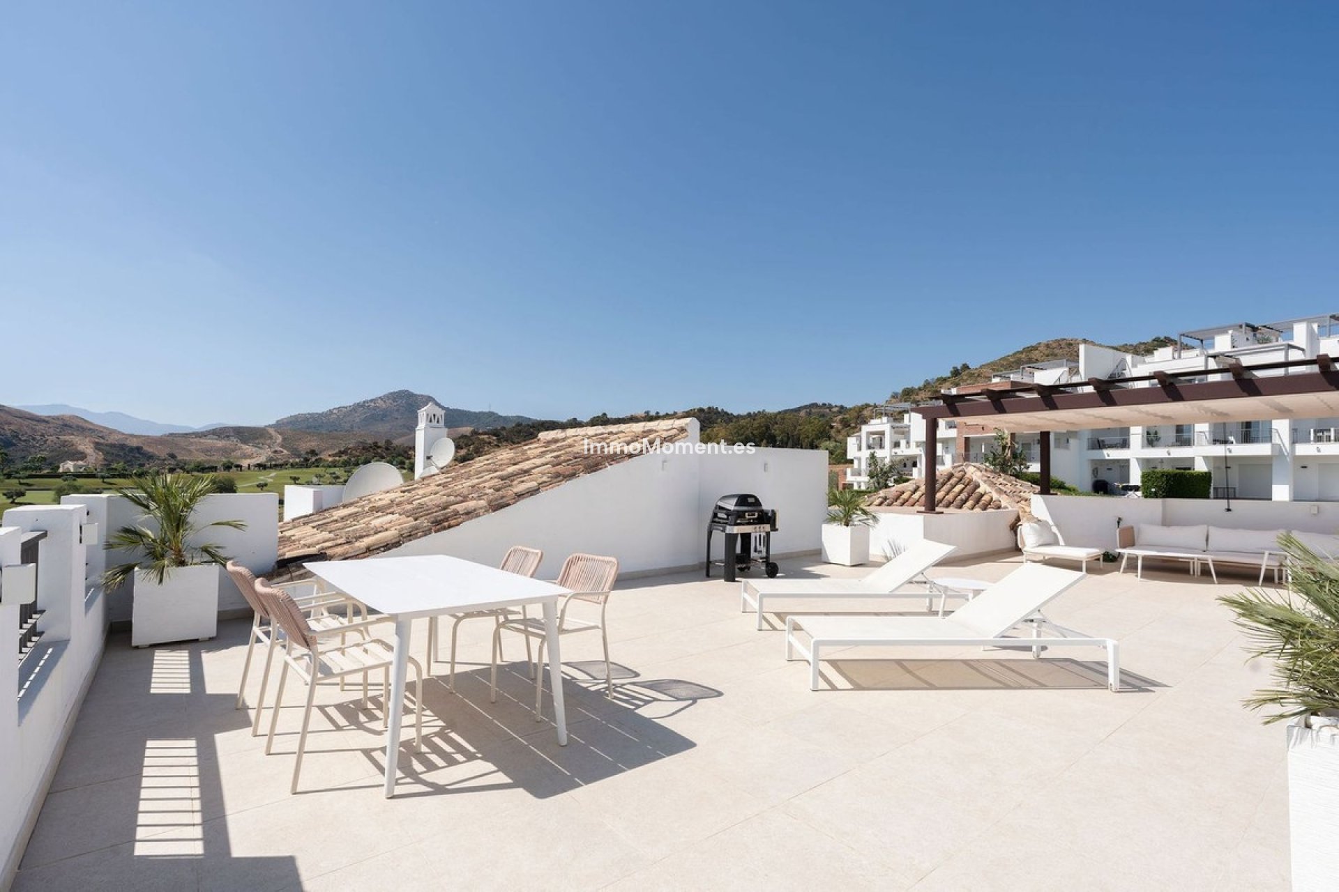 Resale - Apartment - Benahavís - Los Arqueros