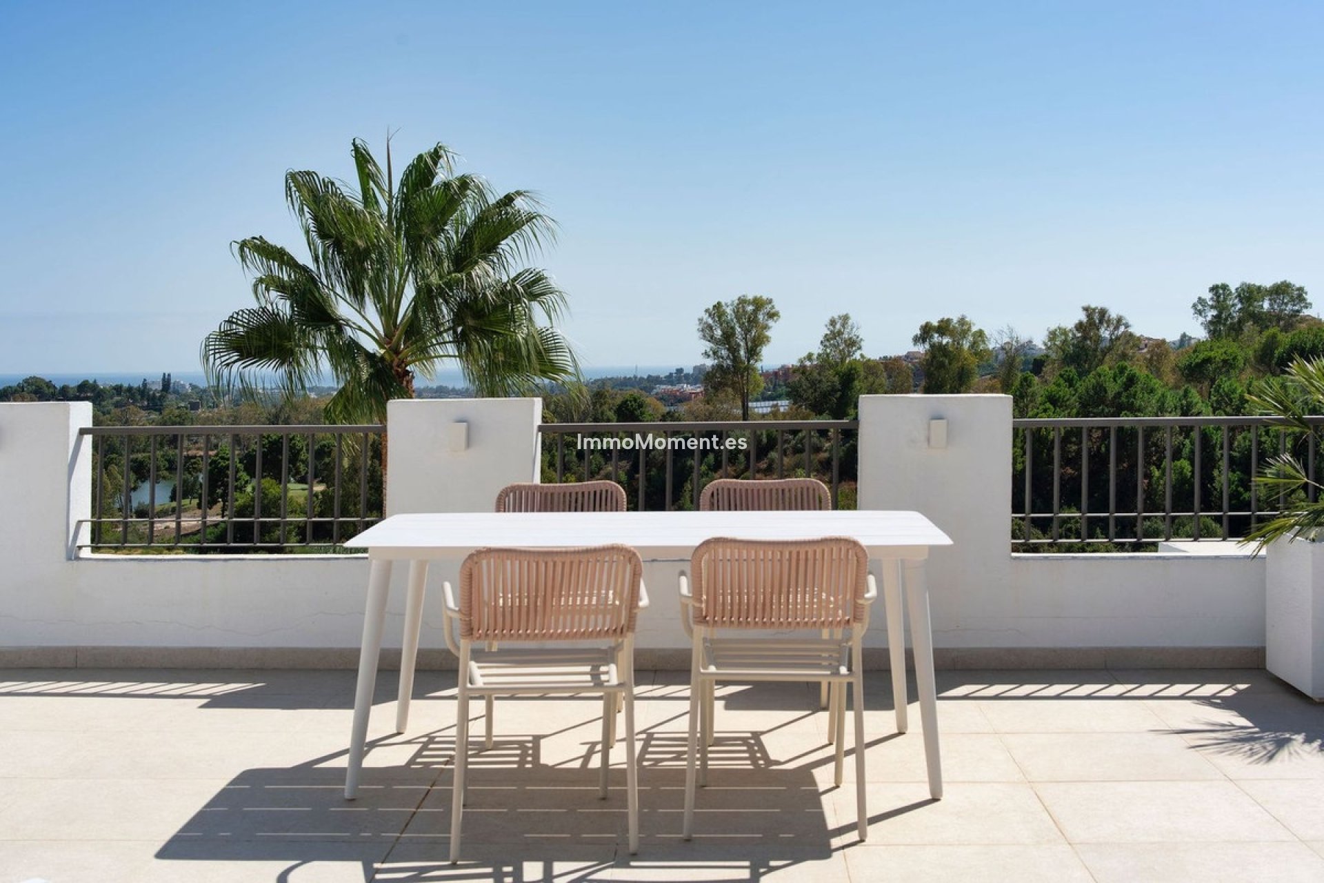 Resale - Apartment - Benahavís - Los Arqueros