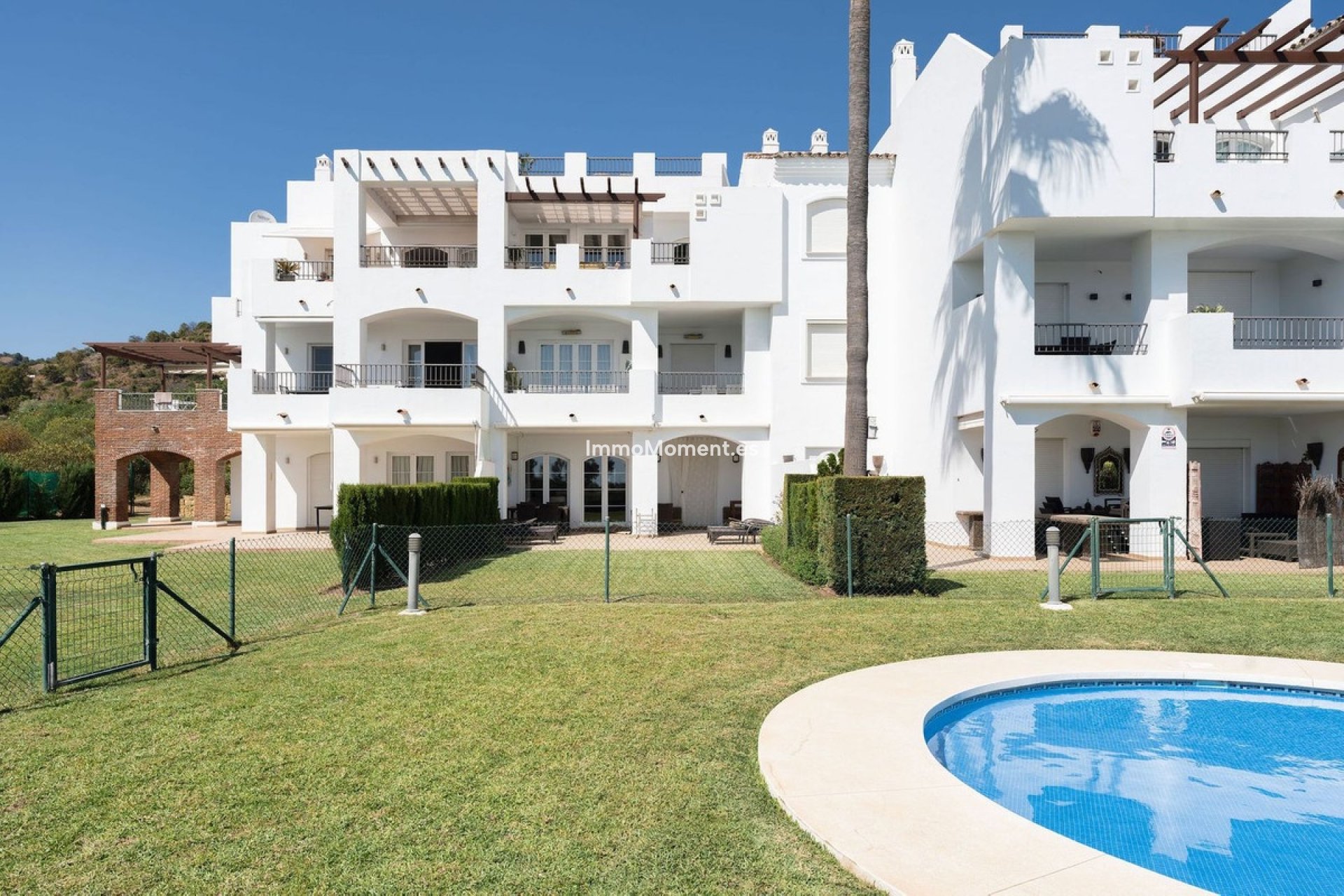 Resale - Apartment - Benahavís - Los Arqueros